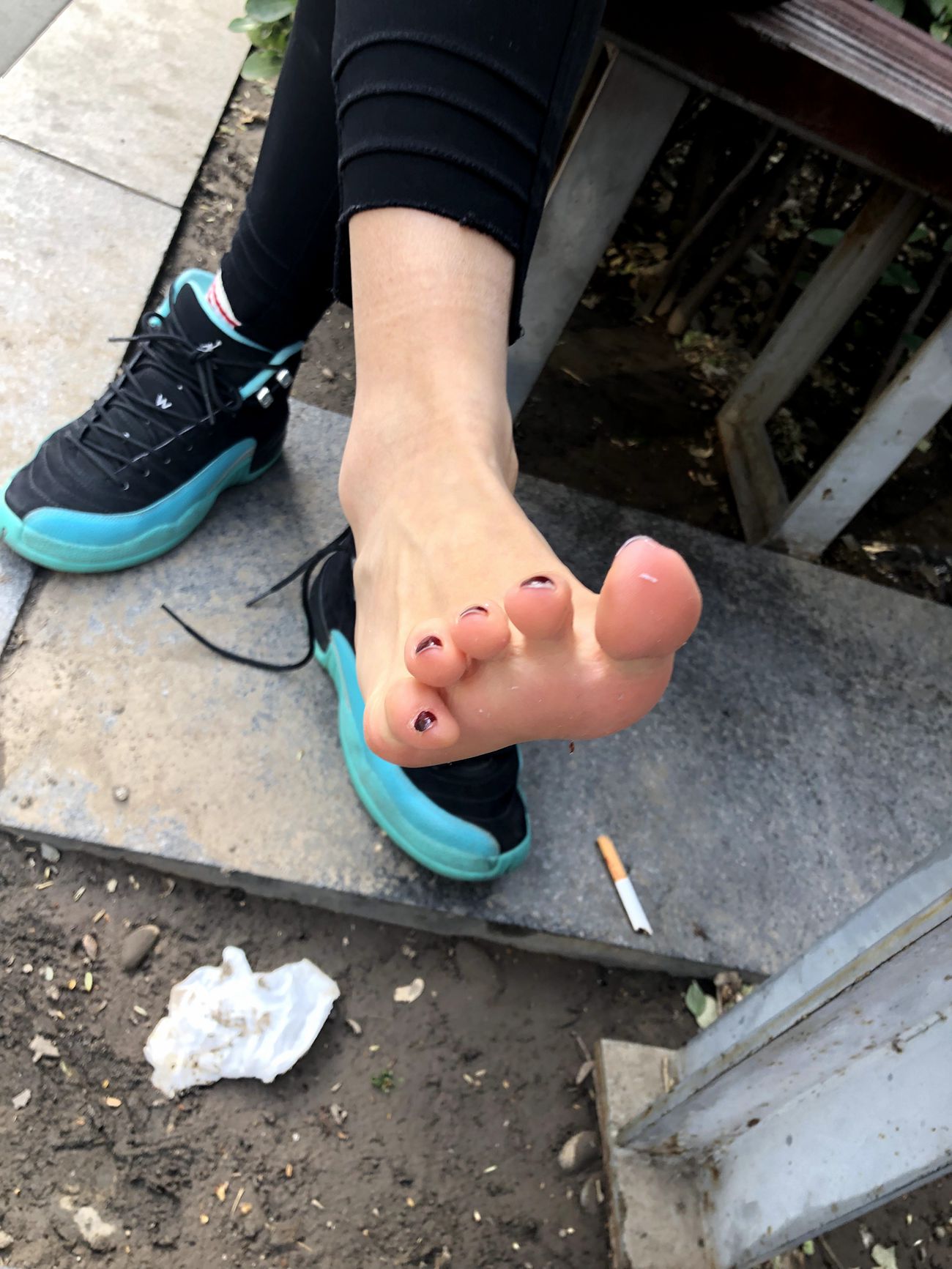 图片[41]-安乔乔儿(Nia乔乔) 户外露脚脚[80P] – 速更版-美库