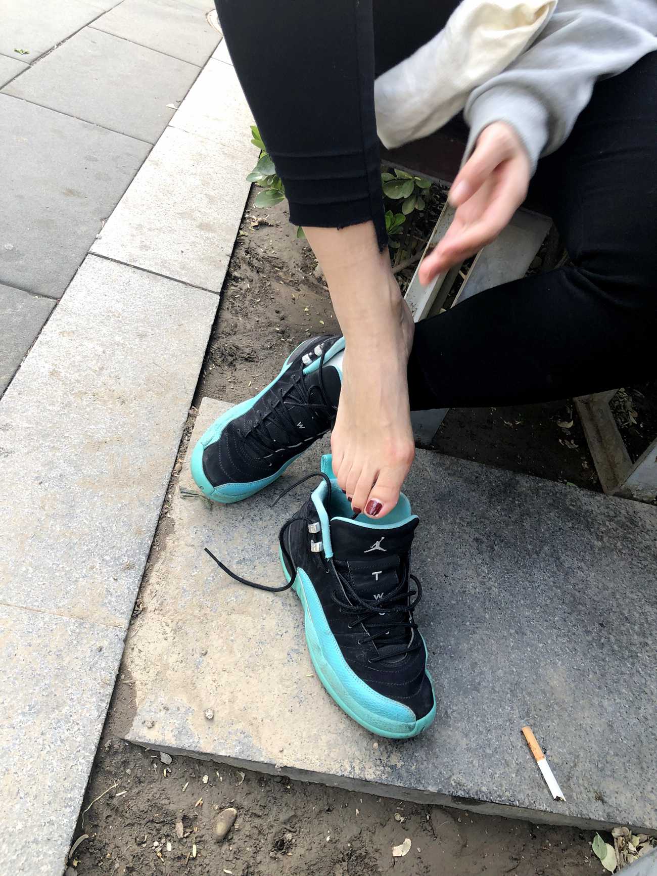 图片[47]-安乔乔儿(Nia乔乔) 户外露脚脚[80P] – 速更版-美库