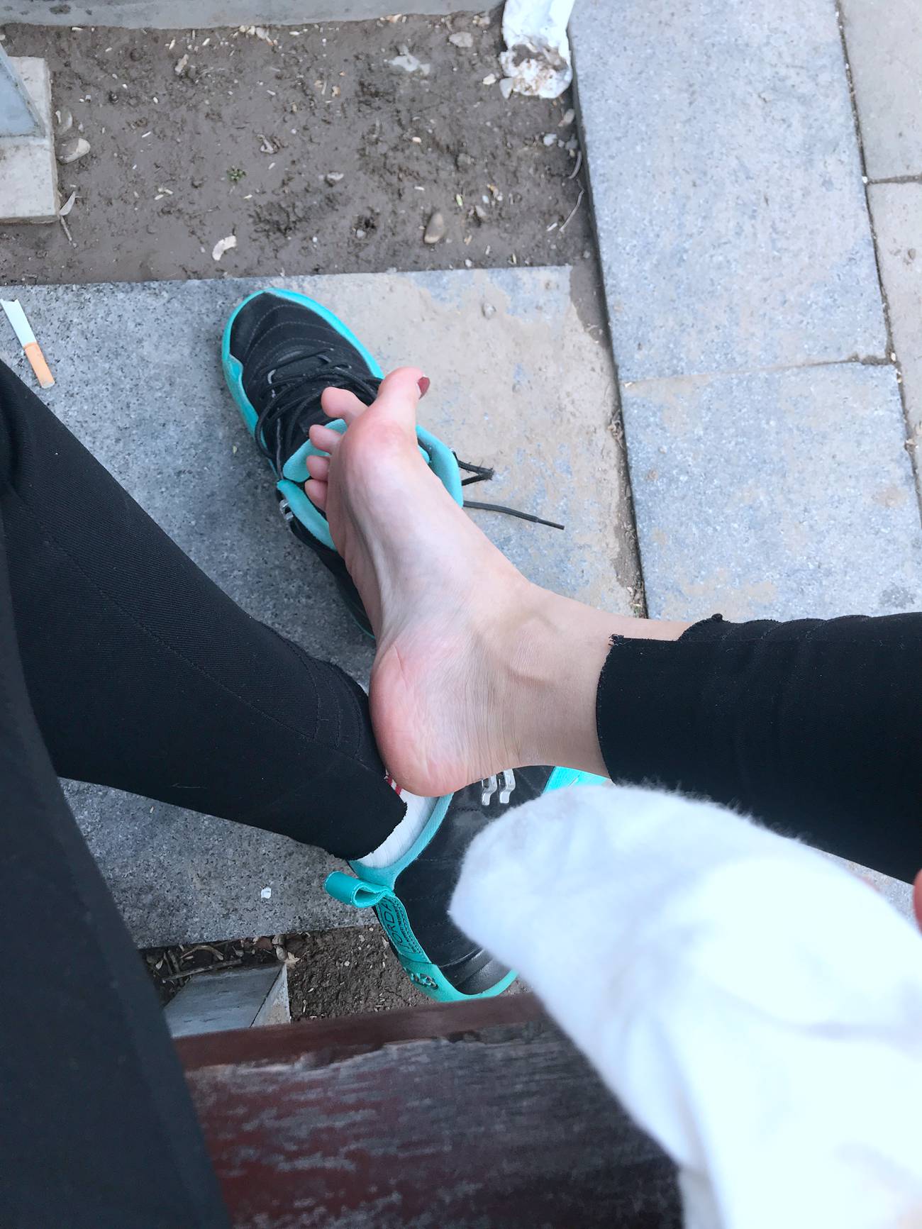 图片[51]-安乔乔儿(Nia乔乔) 户外露脚脚[80P] – 速更版-美库