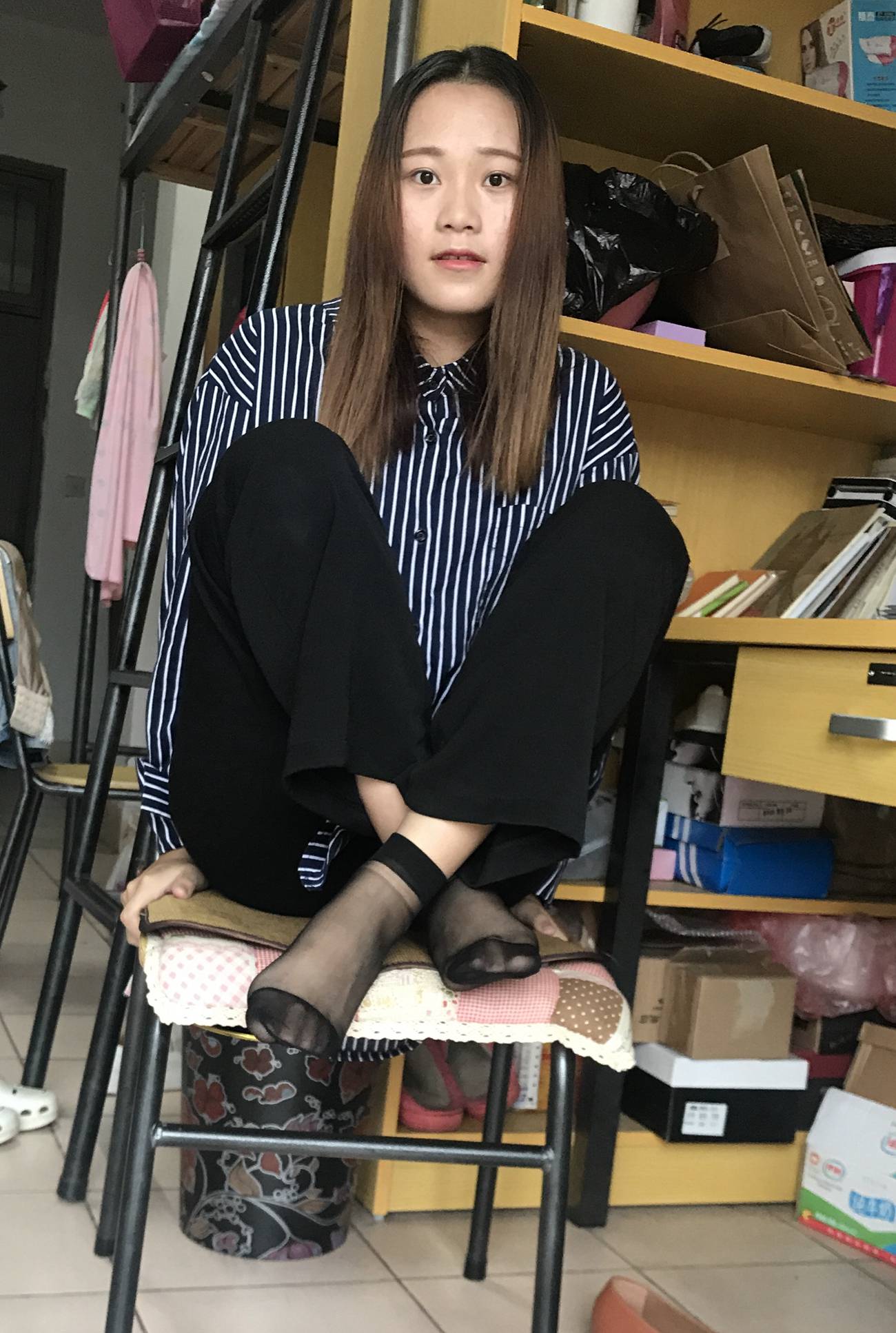 图片[13]-学妹校园寝室短丝系列023期 林丽雯[98P] – 速更版-美库