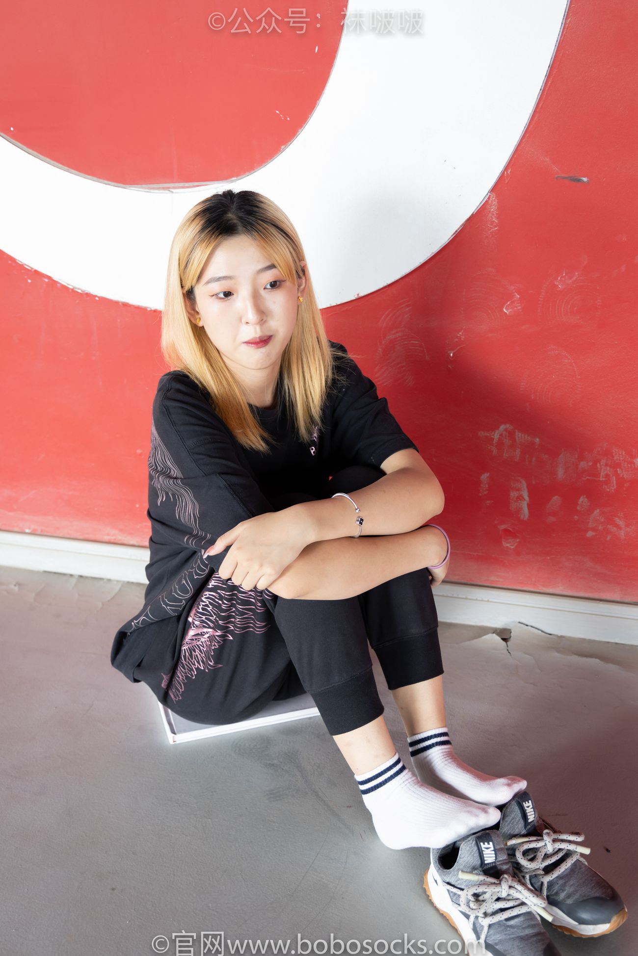图片[38]-[BoBoSocks袜啵啵]NO.018 木木-运动鞋、白棉袜、裸足[136P] – 速更版-美库