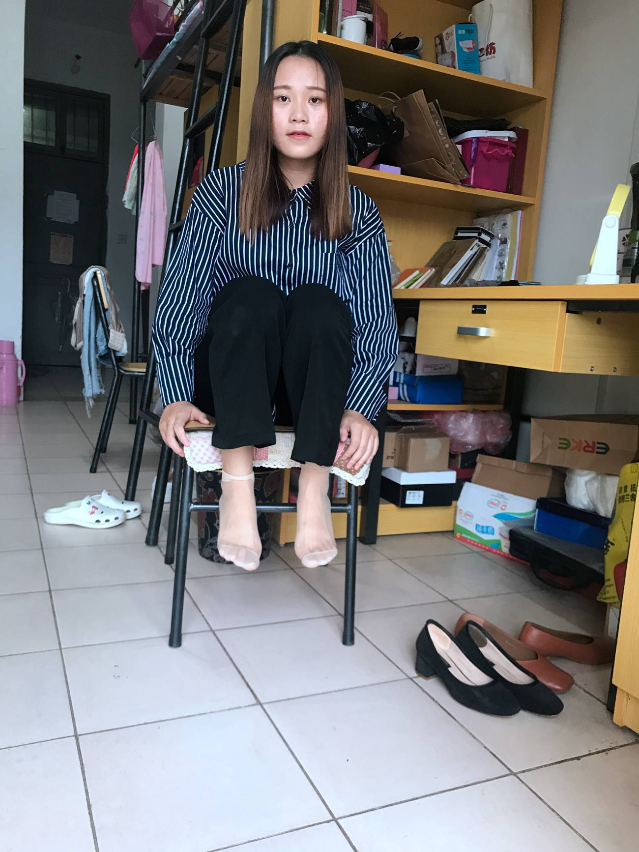 图片[23]-学妹校园寝室短丝系列023期 林丽雯[98P] – 速更版-美库