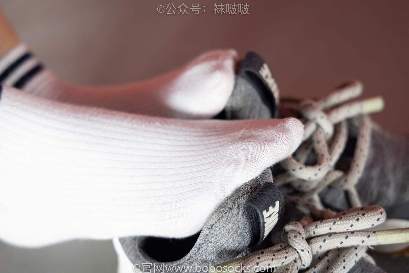 图片[40]-[BoBoSocks袜啵啵]NO.018 木木-运动鞋、白棉袜、裸足[136P] – 速更版-美库