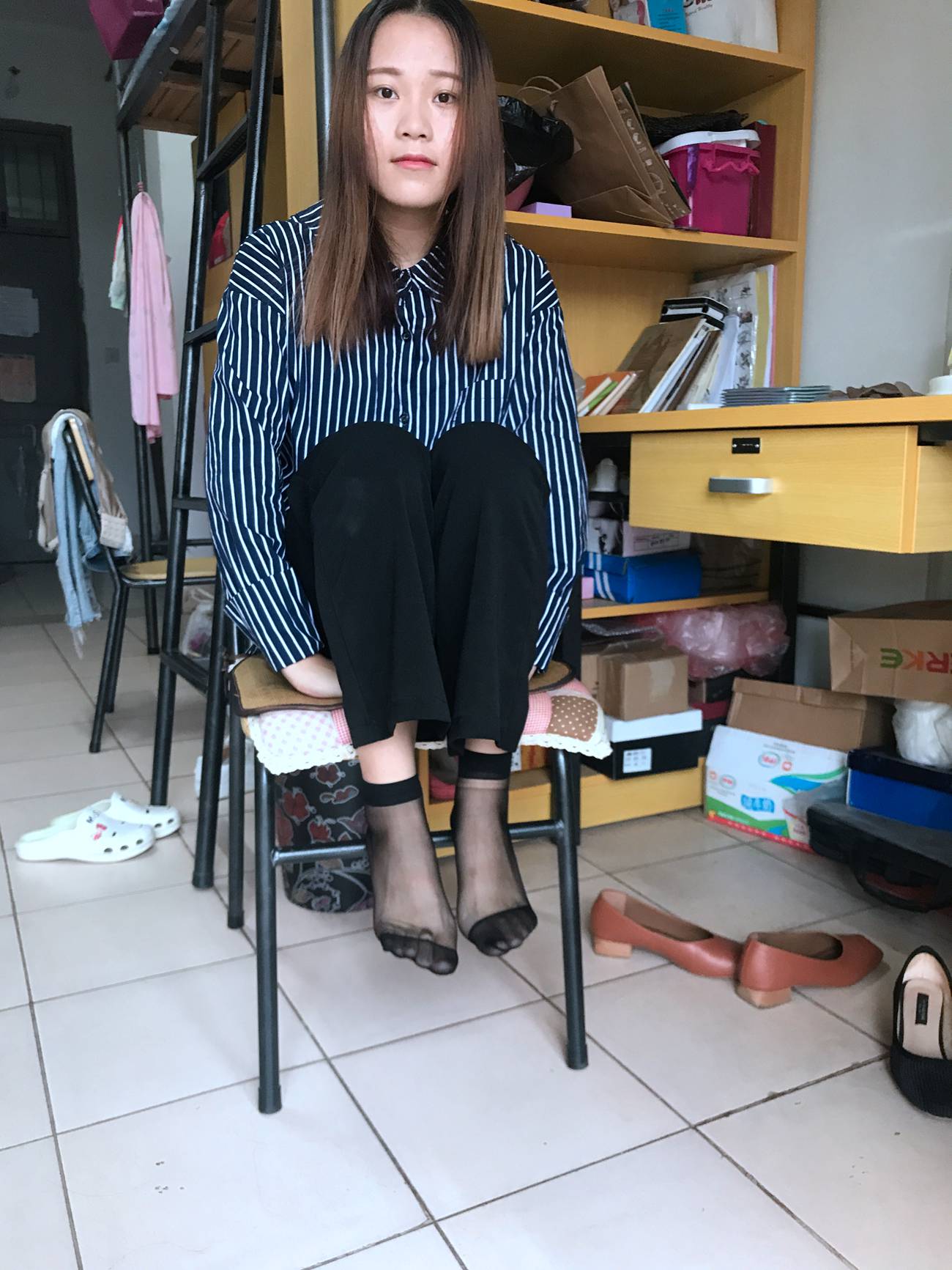 图片[28]-学妹校园寝室短丝系列023期 林丽雯[98P] – 速更版-美库