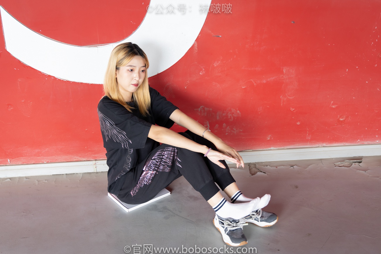 图片[50]-[BoBoSocks袜啵啵]NO.018 木木-运动鞋、白棉袜、裸足[136P] – 速更版-美库