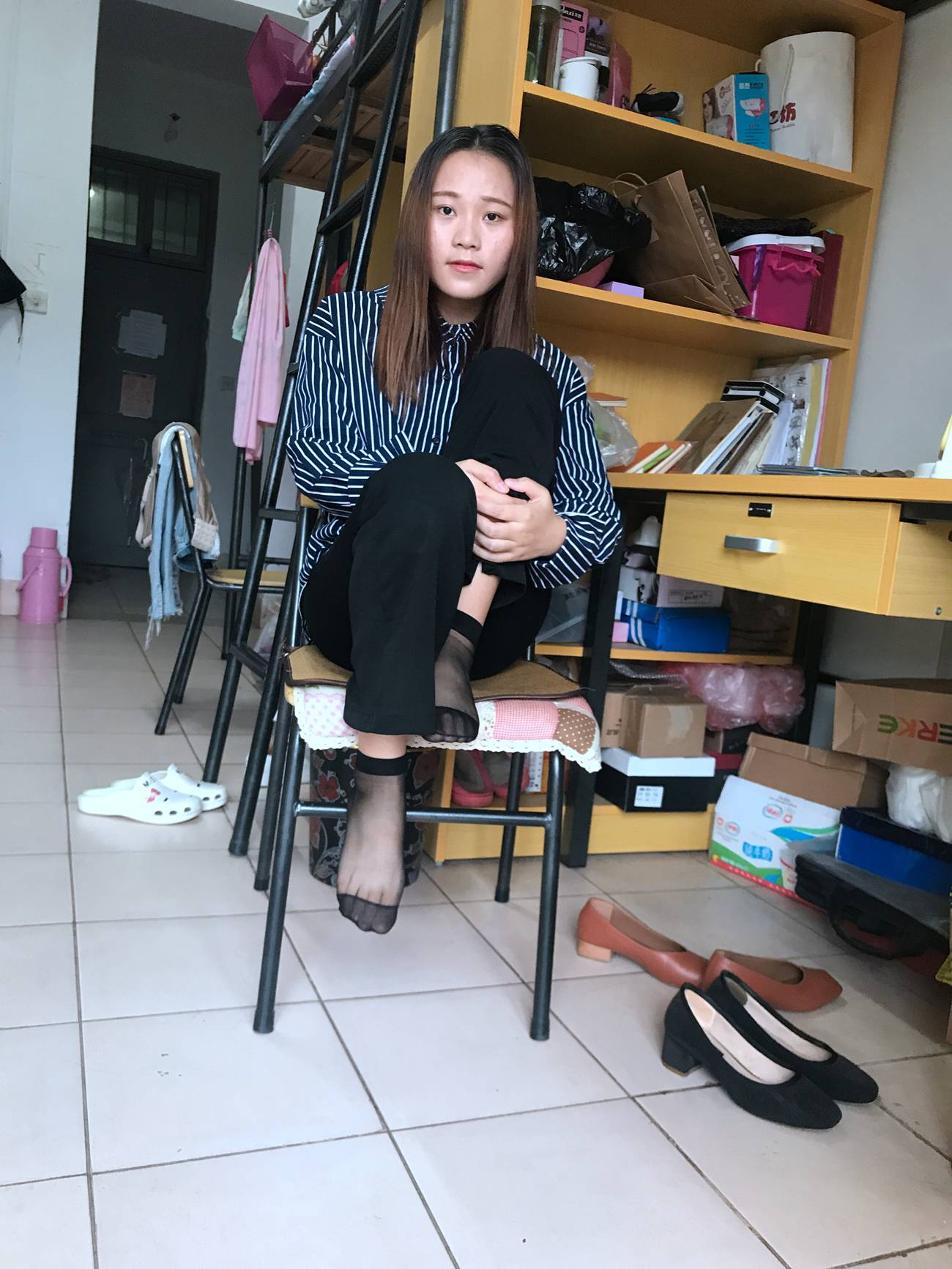 图片[32]-学妹校园寝室短丝系列023期 林丽雯[98P] – 速更版-美库