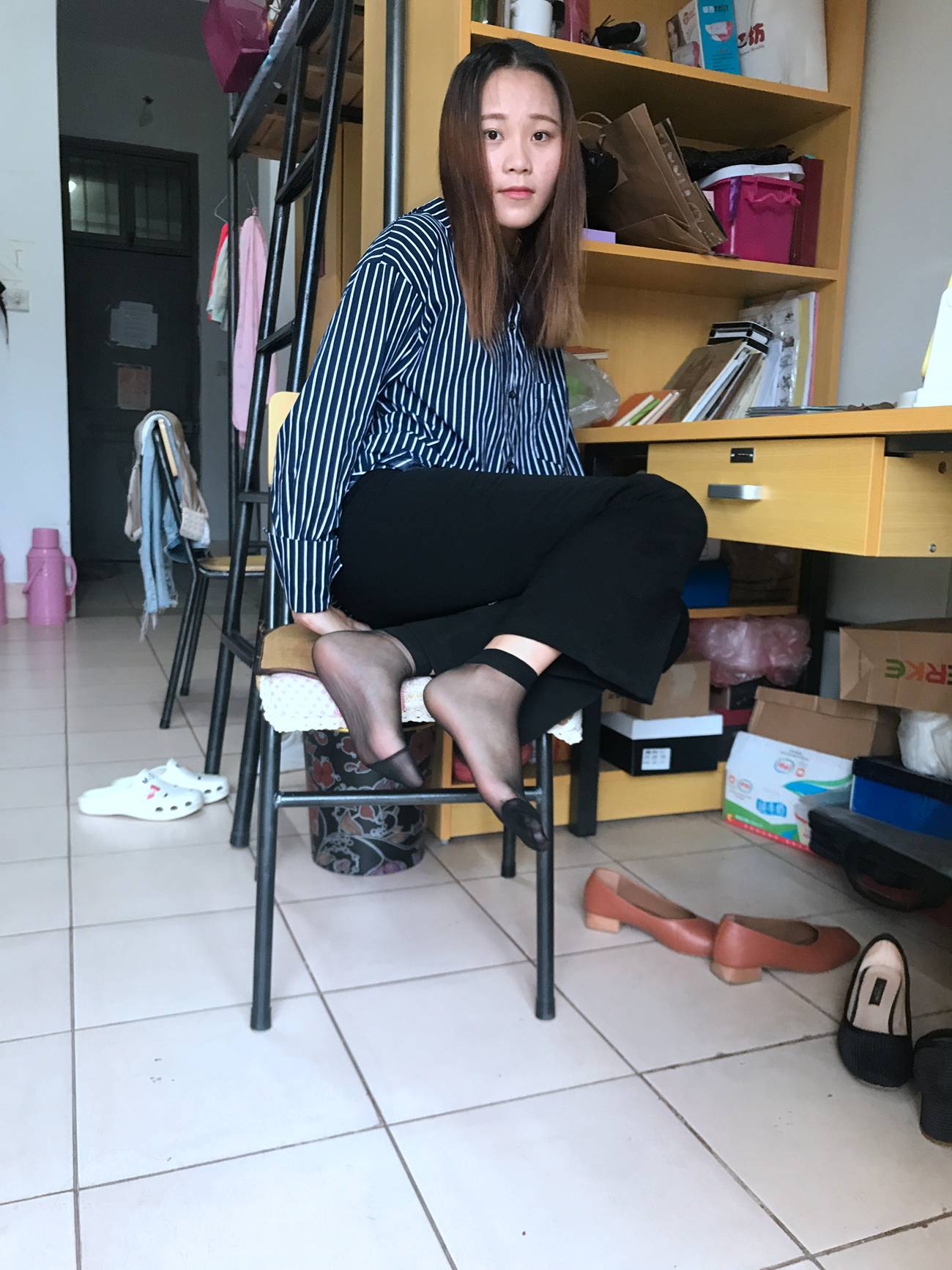 图片[46]-学妹校园寝室短丝系列023期 林丽雯[98P] – 速更版-美库