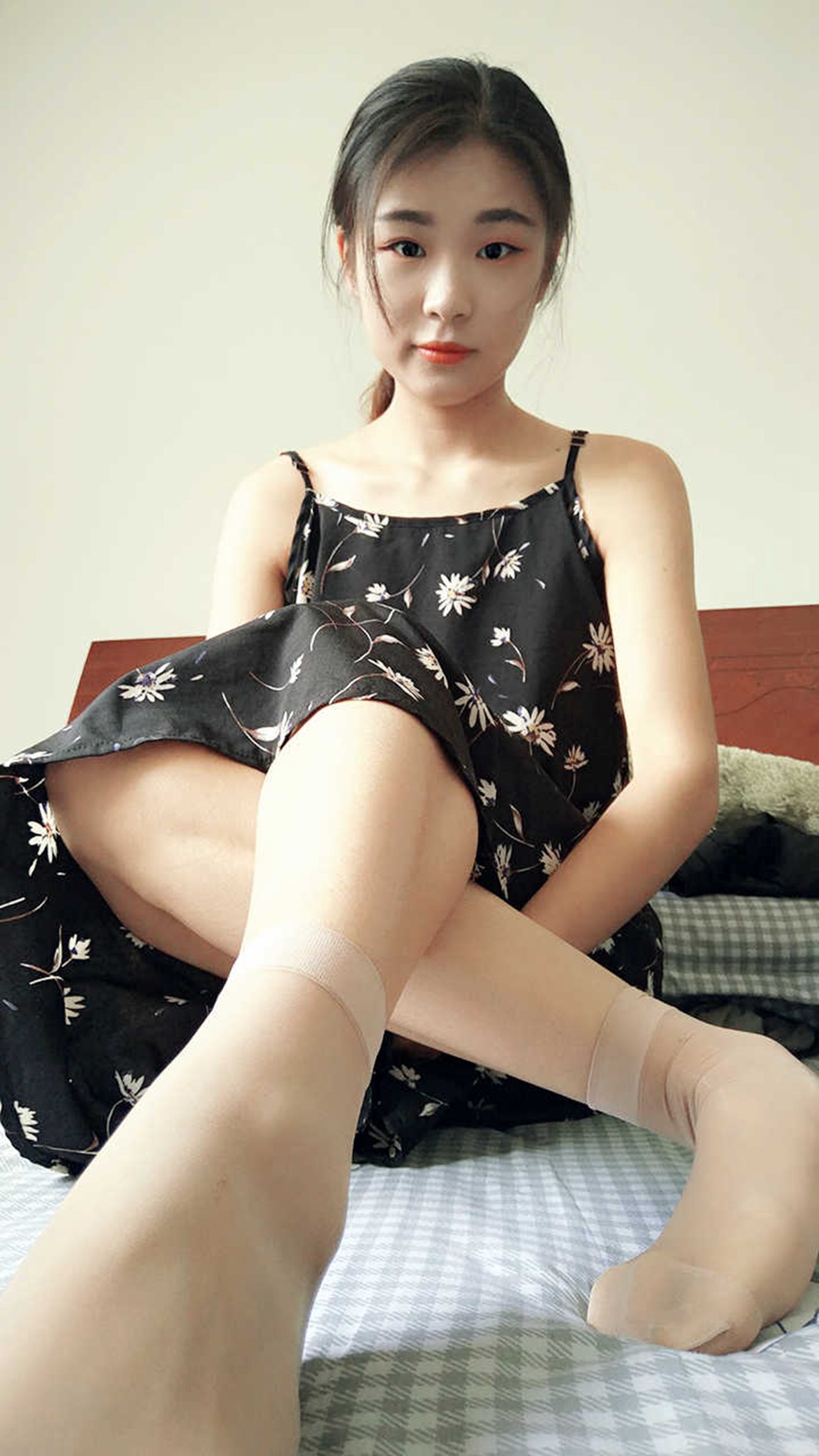 图片[27]-学妹校园寝室短丝系列024期 刘志明[52P] – 速更版-美库