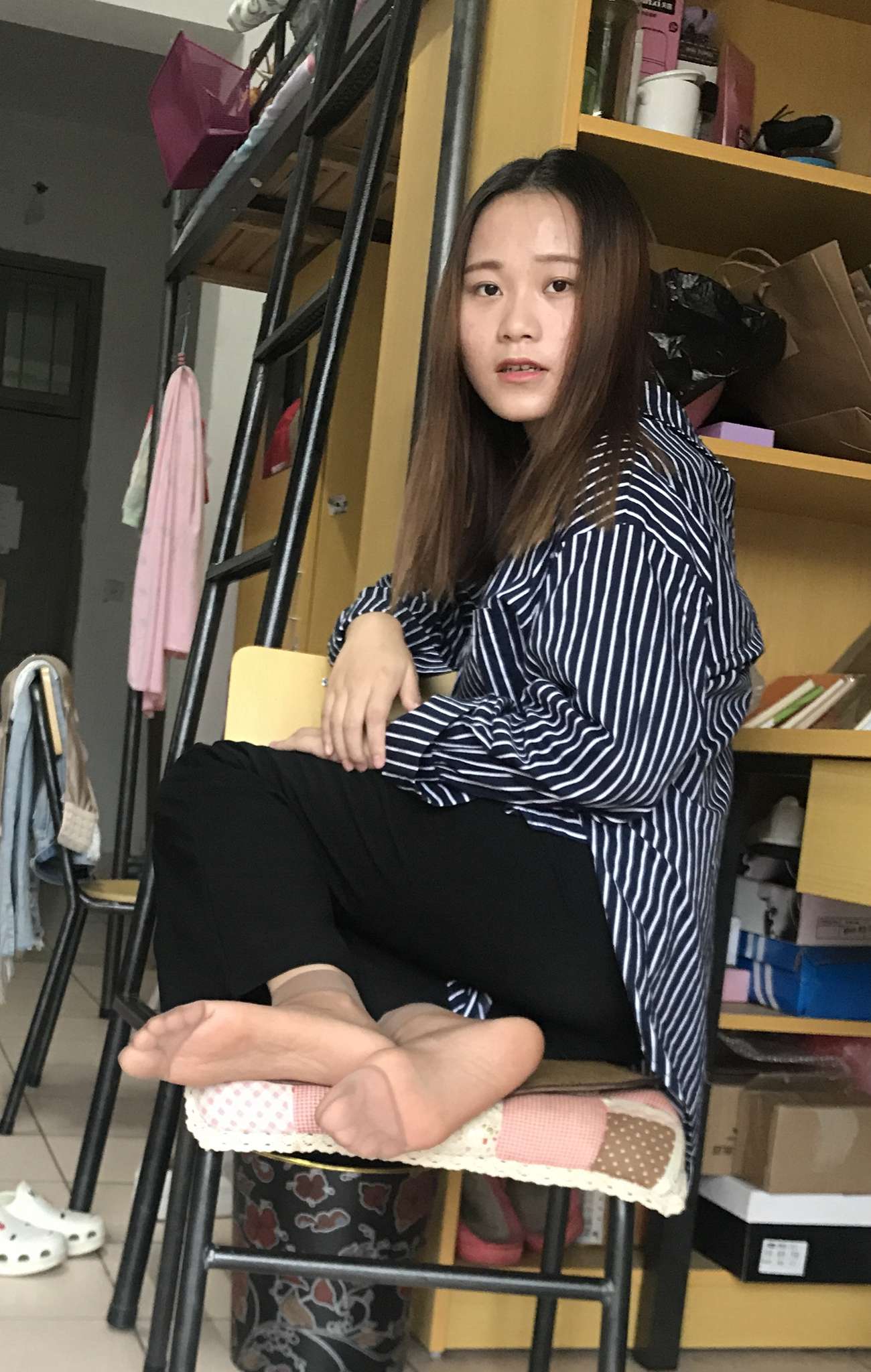 图片[53]-学妹校园寝室短丝系列023期 林丽雯[98P] – 速更版-美库