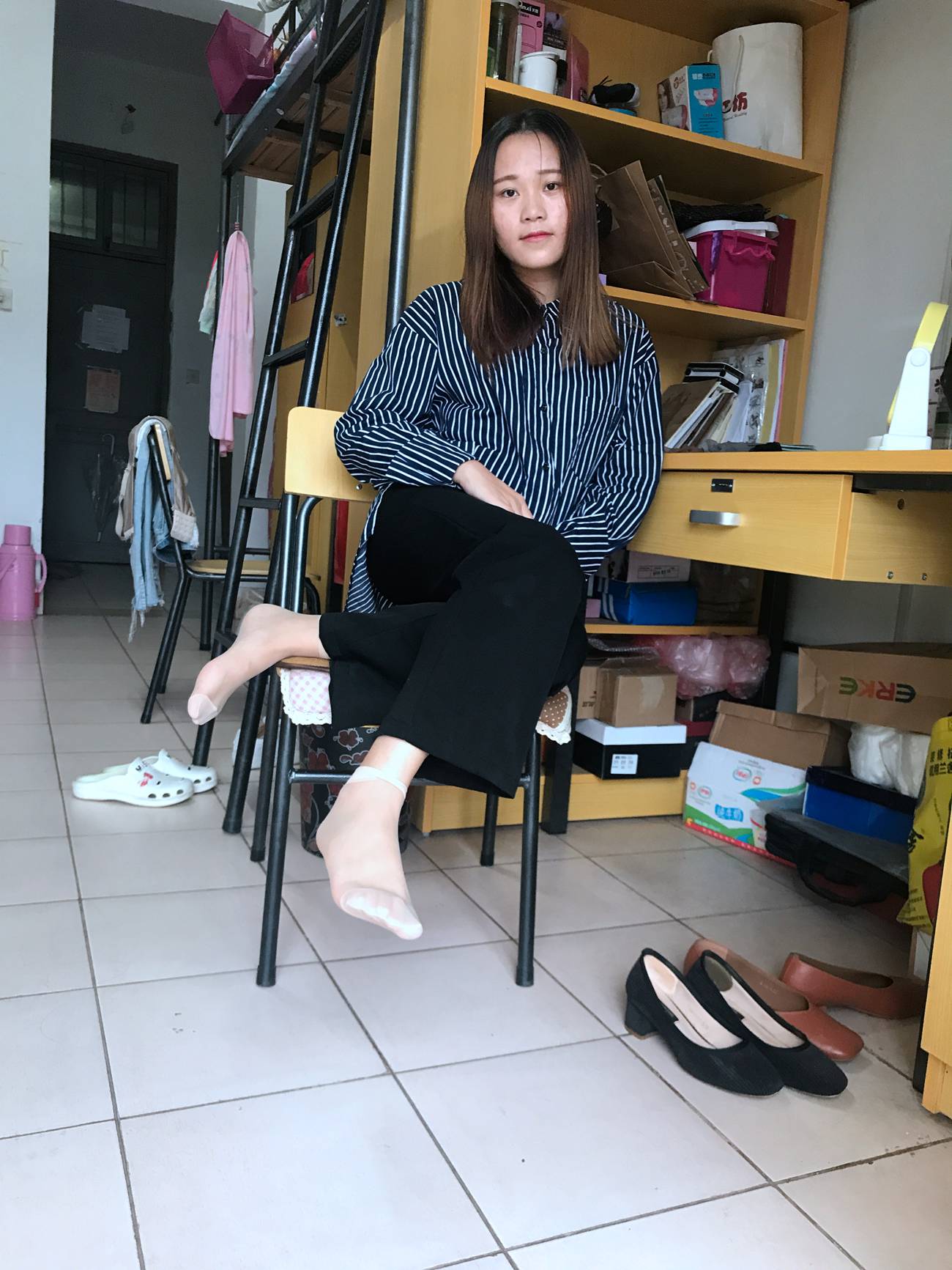 图片[55]-学妹校园寝室短丝系列023期 林丽雯[98P] – 速更版-美库