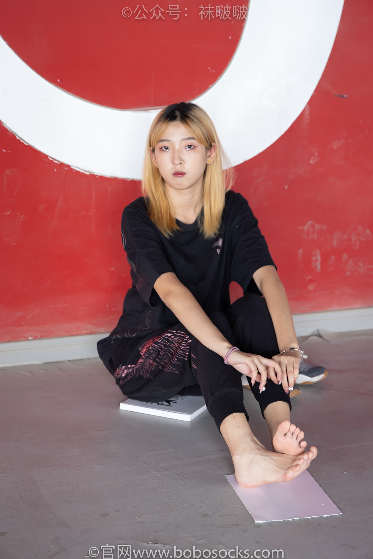 图片[122]-[BoBoSocks袜啵啵]NO.018 木木-运动鞋、白棉袜、裸足[136P] – 速更版-美库