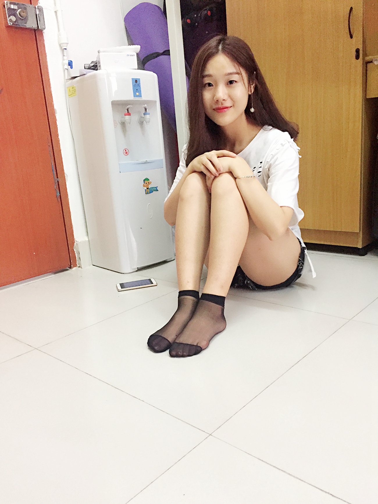 图片[29]-学妹校园寝室短丝系列025期 林薇[49P] – 速更版-美库