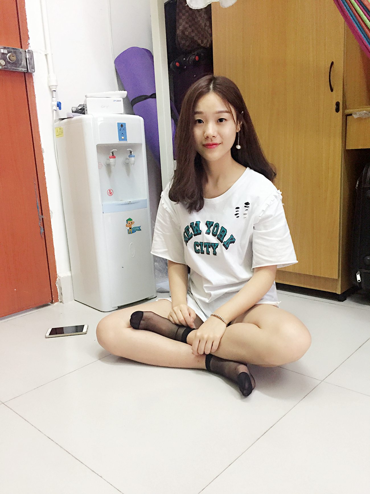 图片[34]-学妹校园寝室短丝系列025期 林薇[49P] – 速更版-美库