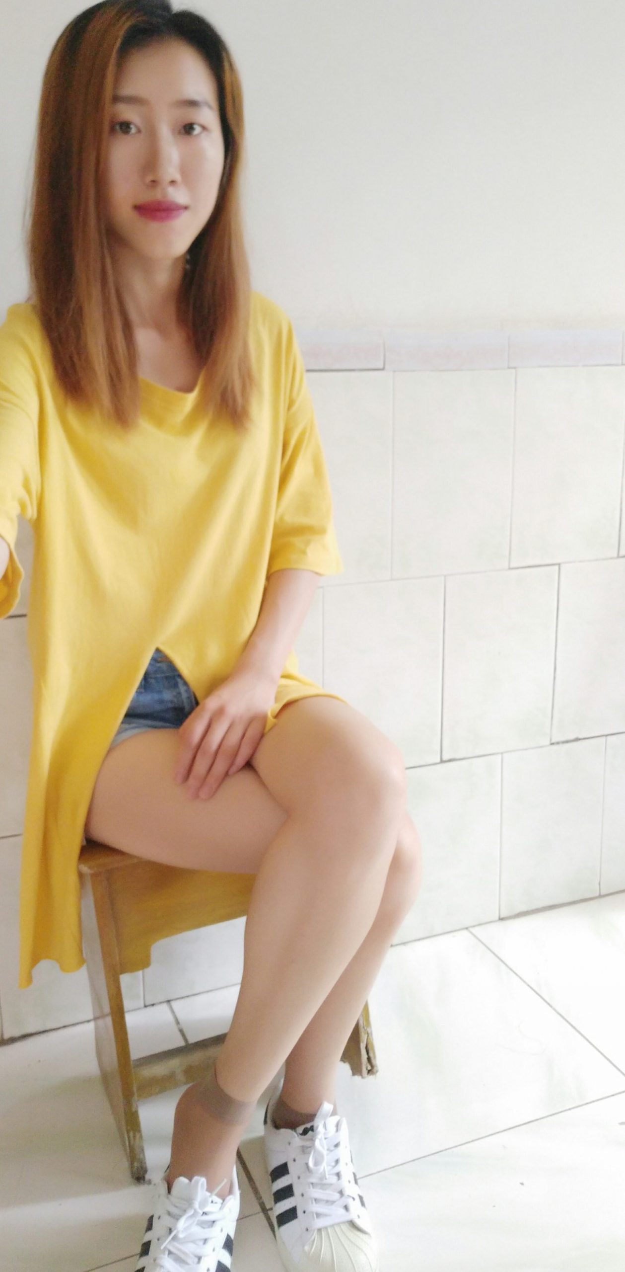 图片[33]-学妹校园寝室短丝系列026期 刘静[81P] – 速更版-美库