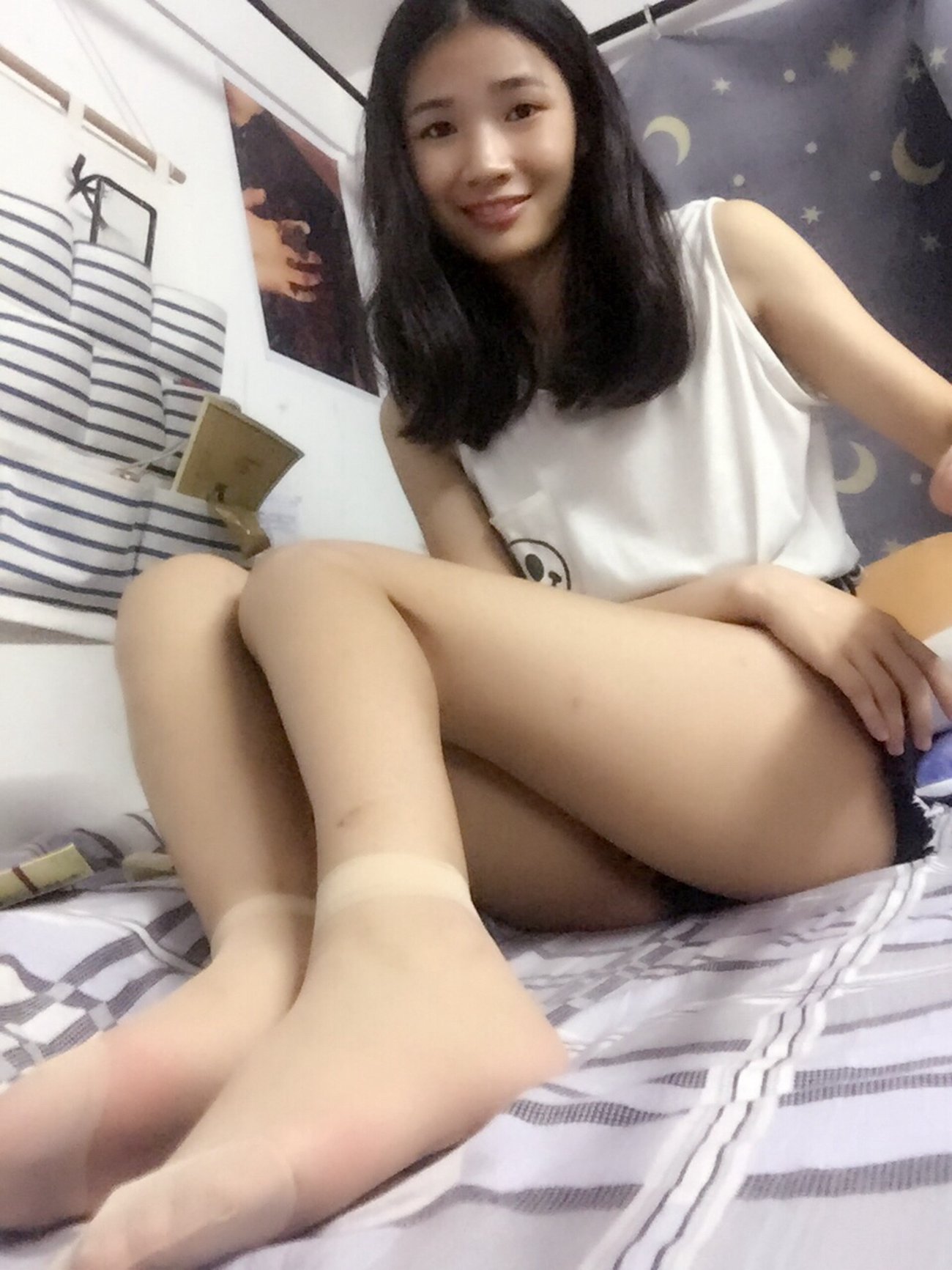 图片[59]-学妹校园寝室短丝系列027期 陆晓芸[65P] – 速更版-美库