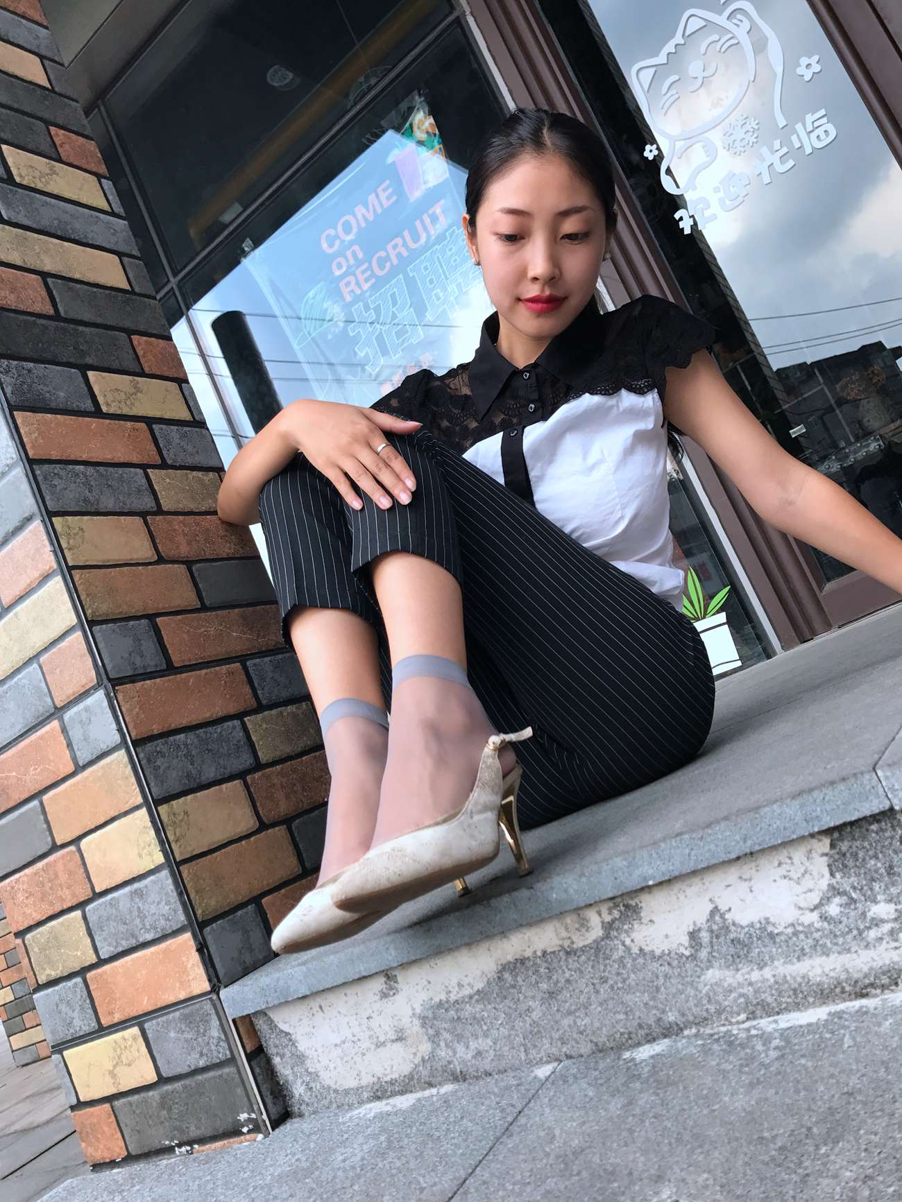 图片[24]-学妹校园寝室短丝系列028期 马欢[190P] – 速更版-美库