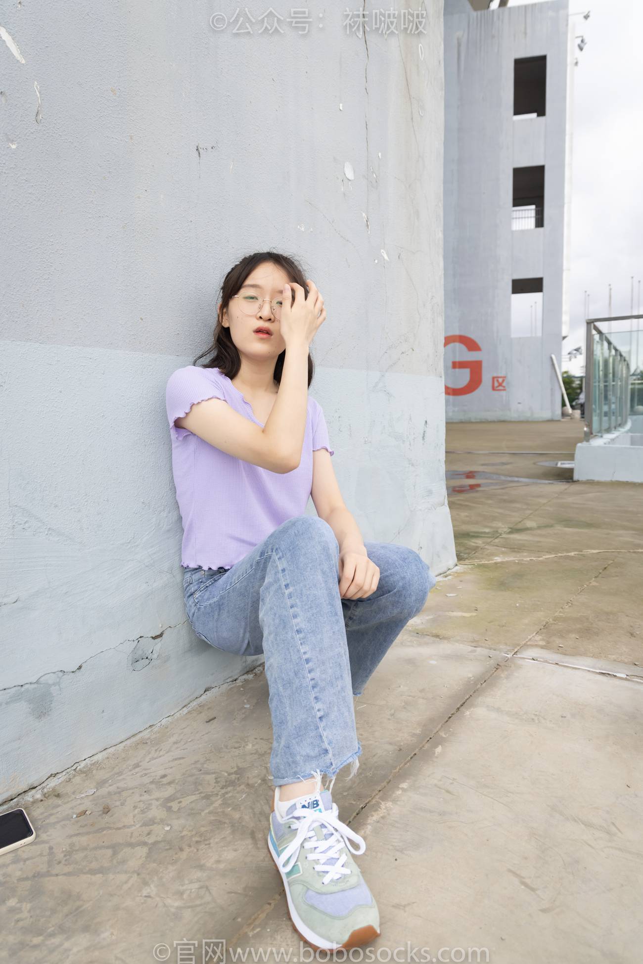 图片[18]-[BoBoSocks袜啵啵]NO.020 熊熊-NB运动鞋、蓝色短棉袜（踩脏）、裸足[150P] – 速更版-美库