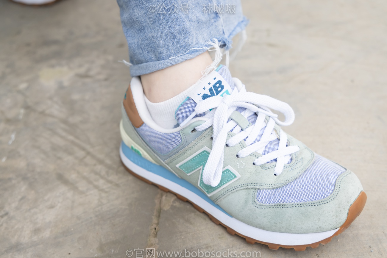 图片[20]-[BoBoSocks袜啵啵]NO.020 熊熊-NB运动鞋、蓝色短棉袜（踩脏）、裸足[150P] – 速更版-美库