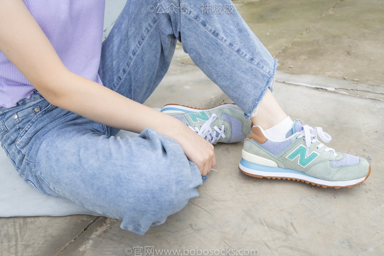 图片[24]-[BoBoSocks袜啵啵]NO.020 熊熊-NB运动鞋、蓝色短棉袜（踩脏）、裸足[150P] – 速更版-美库