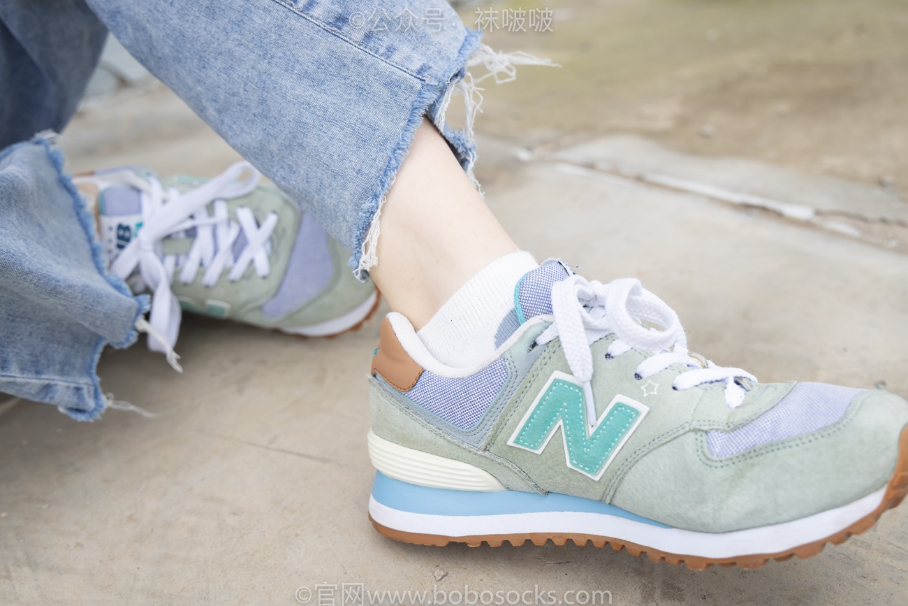 图片[25]-[BoBoSocks袜啵啵]NO.020 熊熊-NB运动鞋、蓝色短棉袜（踩脏）、裸足[150P] – 速更版-美库