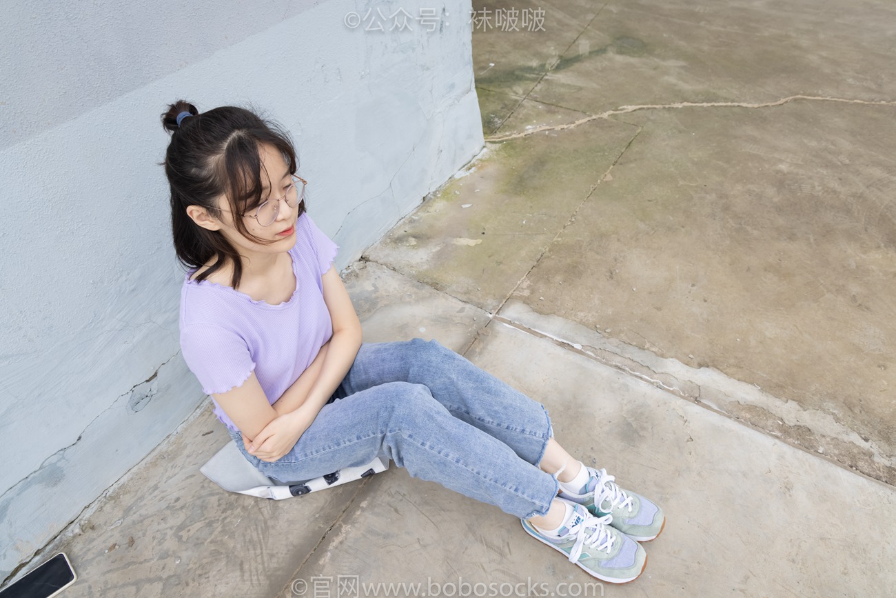 图片[29]-[BoBoSocks袜啵啵]NO.020 熊熊-NB运动鞋、蓝色短棉袜（踩脏）、裸足[150P] – 速更版-美库