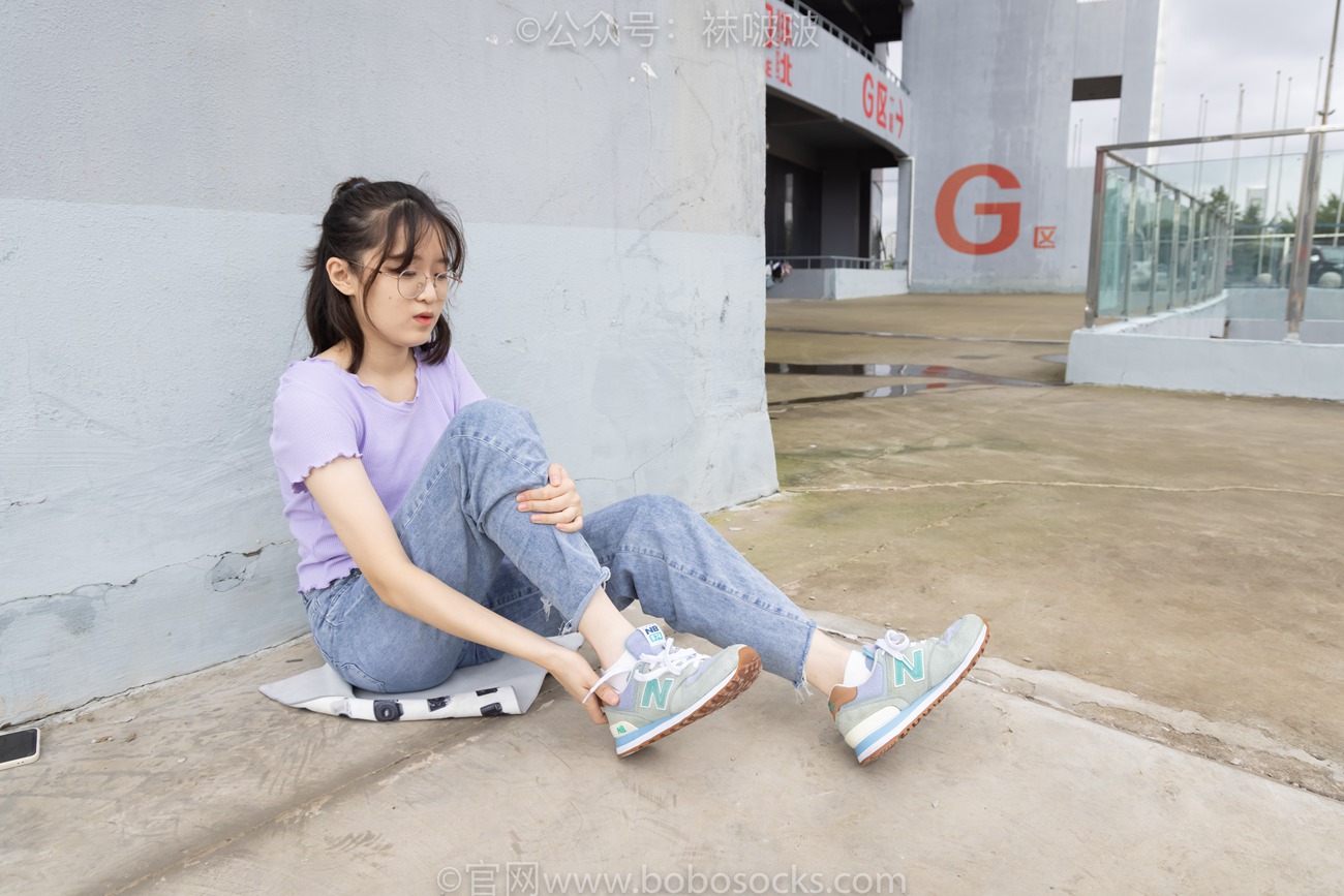 图片[40]-[BoBoSocks袜啵啵]NO.020 熊熊-NB运动鞋、蓝色短棉袜（踩脏）、裸足[150P] – 速更版-美库