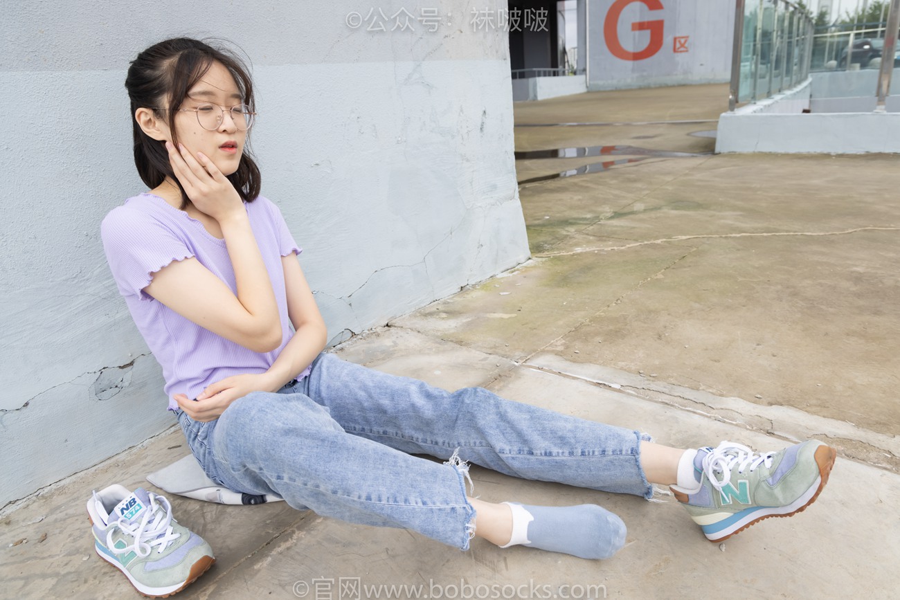 图片[48]-[BoBoSocks袜啵啵]NO.020 熊熊-NB运动鞋、蓝色短棉袜（踩脏）、裸足[150P] – 速更版-美库