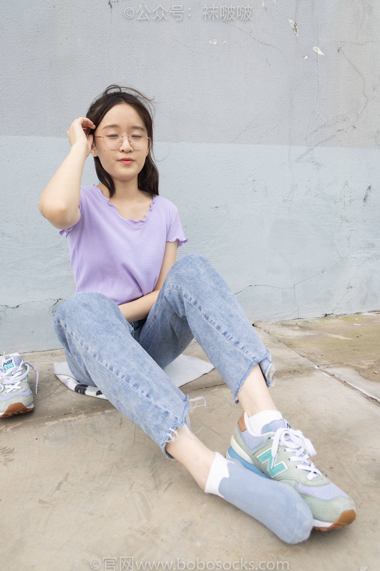 图片[53]-[BoBoSocks袜啵啵]NO.020 熊熊-NB运动鞋、蓝色短棉袜（踩脏）、裸足[150P] – 速更版-美库
