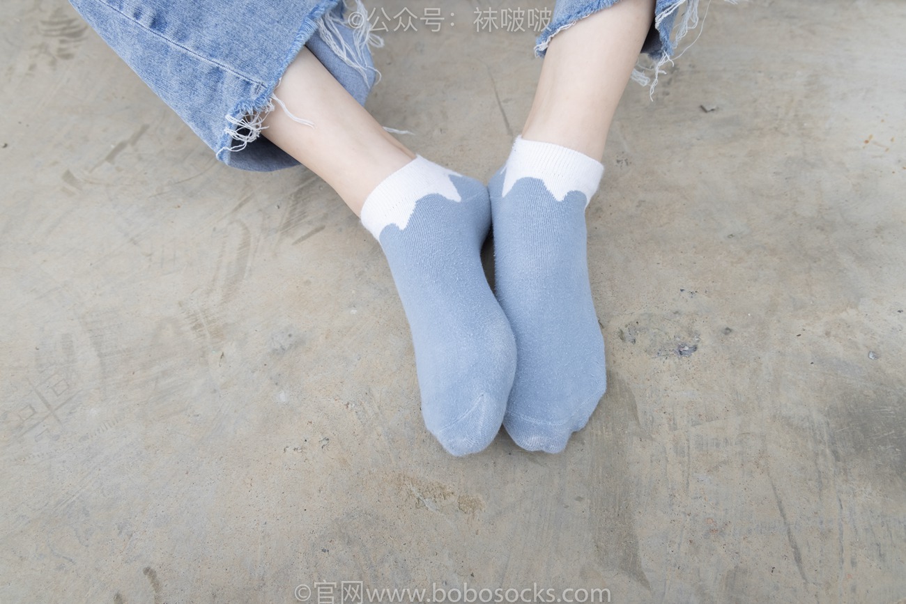 图片[63]-[BoBoSocks袜啵啵]NO.020 熊熊-NB运动鞋、蓝色短棉袜（踩脏）、裸足[150P] – 速更版-美库