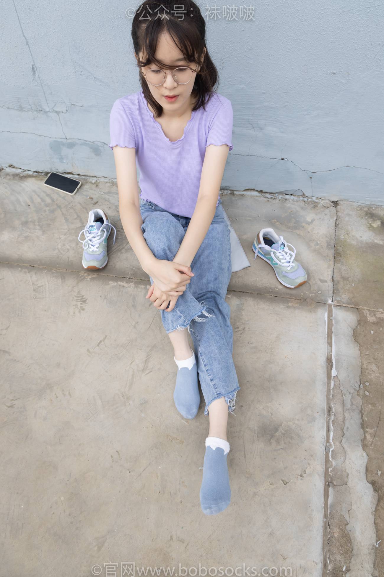 图片[66]-[BoBoSocks袜啵啵]NO.020 熊熊-NB运动鞋、蓝色短棉袜（踩脏）、裸足[150P] – 速更版-美库