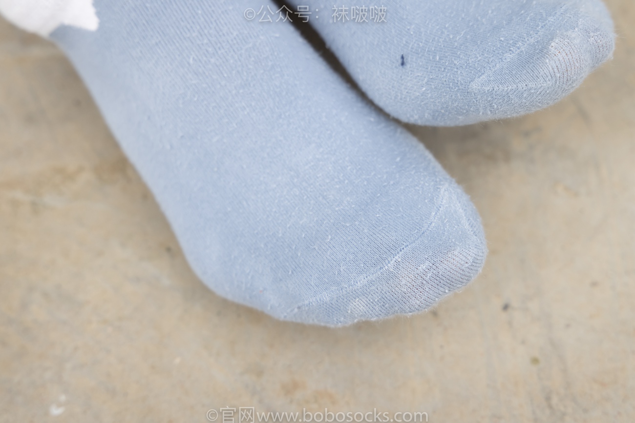 图片[70]-[BoBoSocks袜啵啵]NO.020 熊熊-NB运动鞋、蓝色短棉袜（踩脏）、裸足[150P] – 速更版-美库