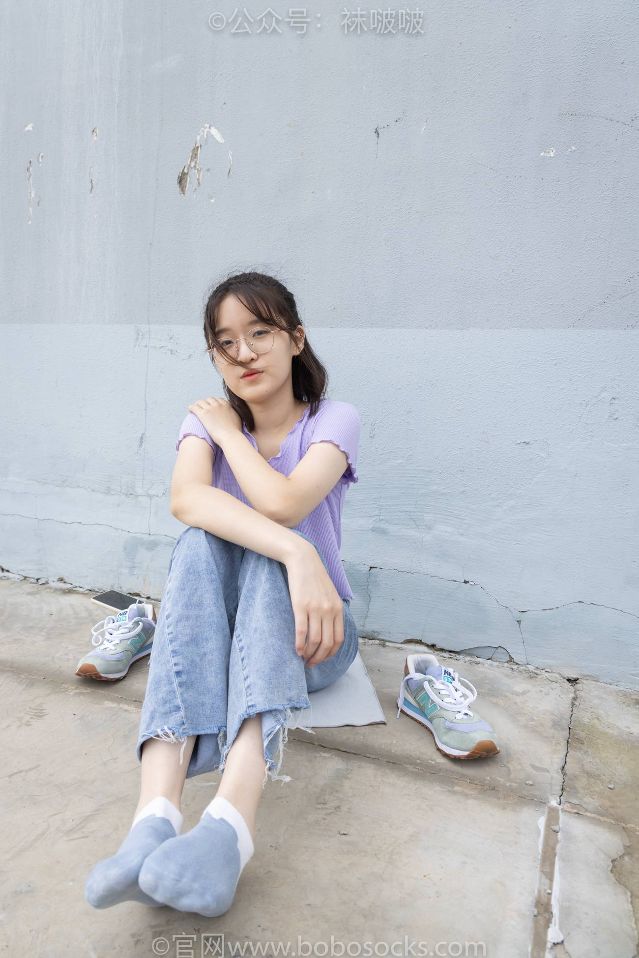 图片[74]-[BoBoSocks袜啵啵]NO.020 熊熊-NB运动鞋、蓝色短棉袜（踩脏）、裸足[150P] – 速更版-美库