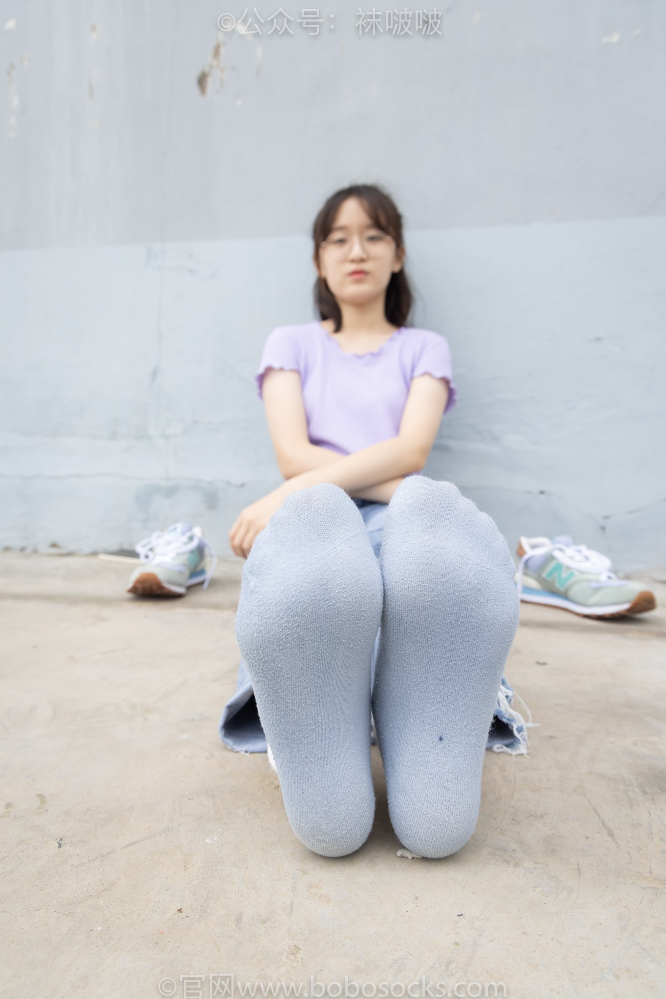 图片[75]-[BoBoSocks袜啵啵]NO.020 熊熊-NB运动鞋、蓝色短棉袜（踩脏）、裸足[150P] – 速更版-美库