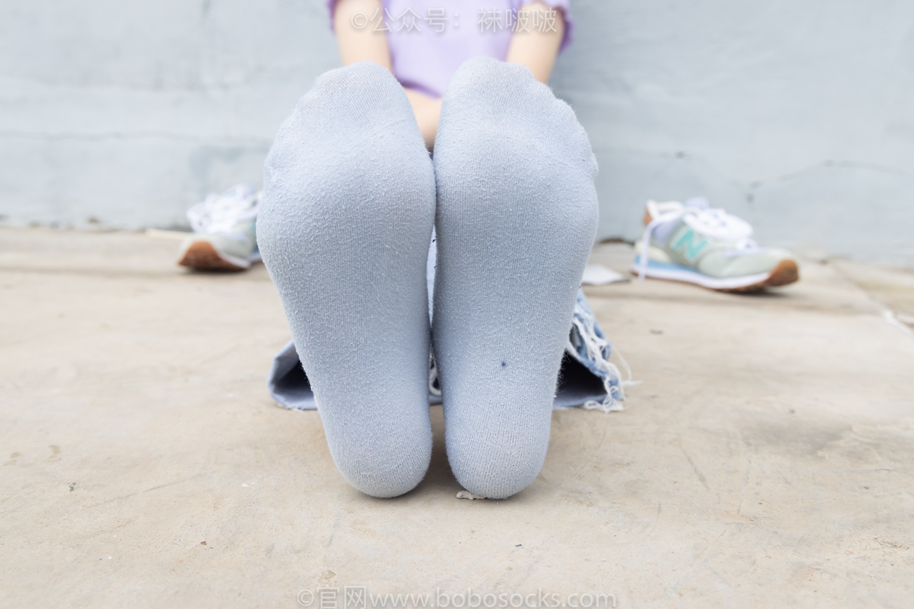 图片[76]-[BoBoSocks袜啵啵]NO.020 熊熊-NB运动鞋、蓝色短棉袜（踩脏）、裸足[150P] – 速更版-美库