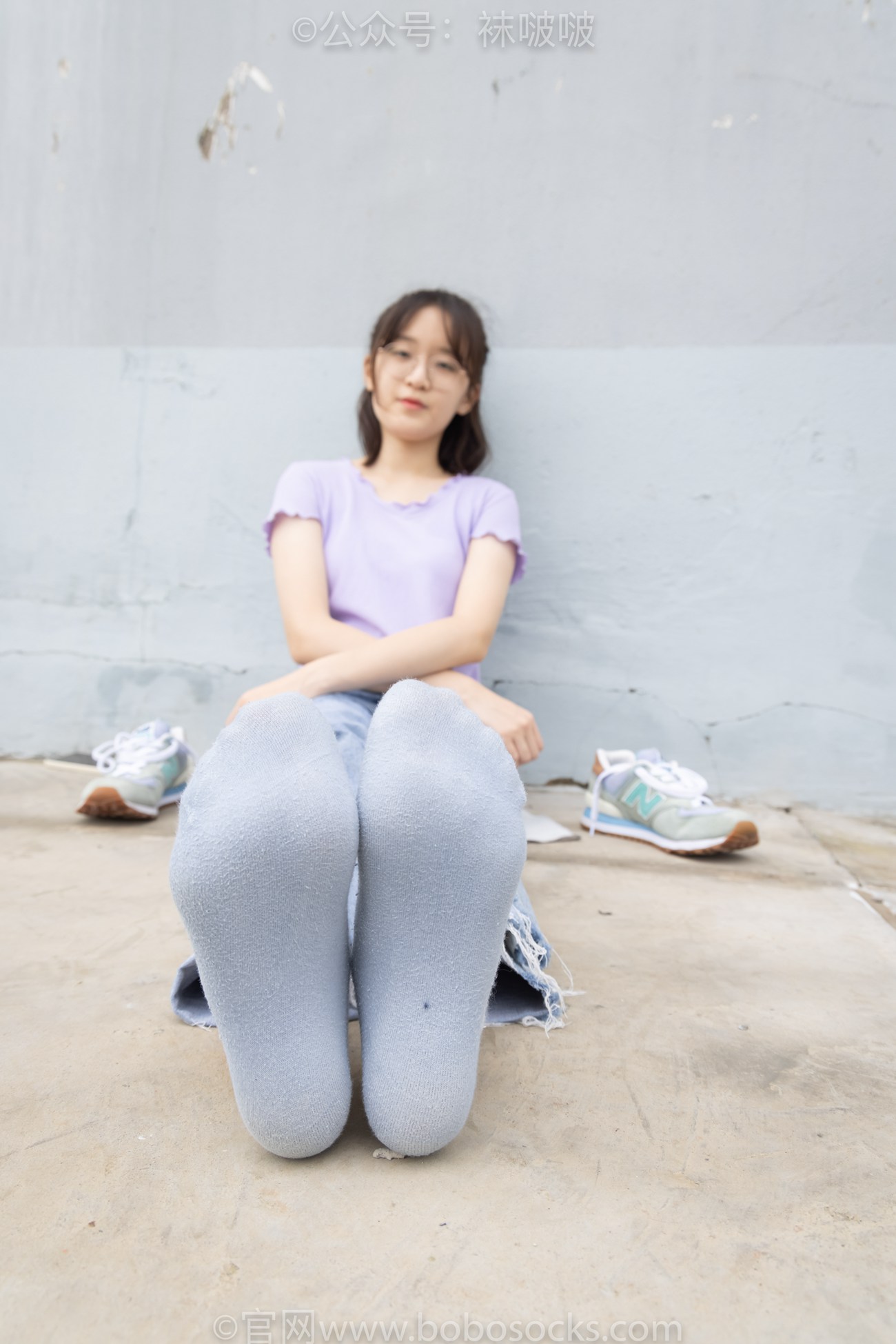 图片[77]-[BoBoSocks袜啵啵]NO.020 熊熊-NB运动鞋、蓝色短棉袜（踩脏）、裸足[150P] – 速更版-美库