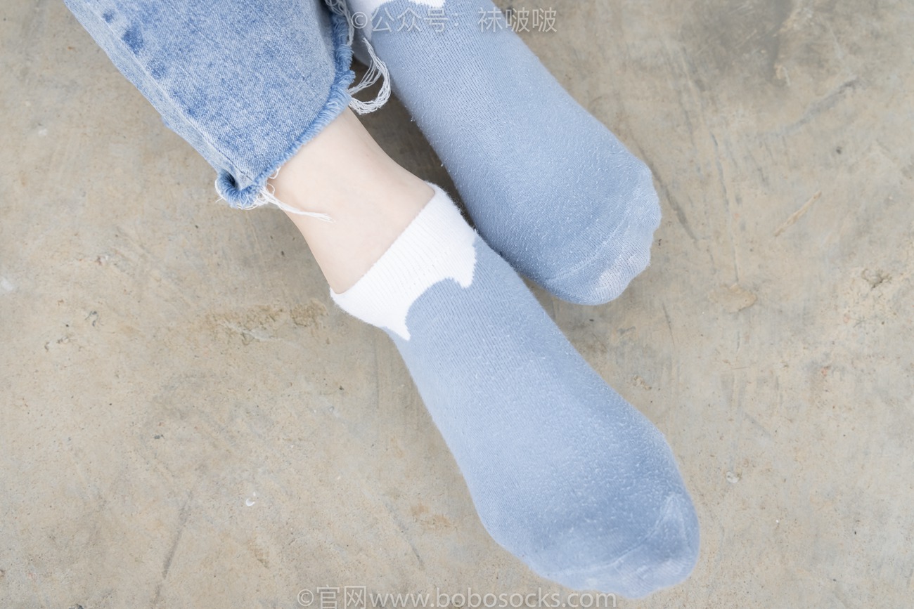 图片[83]-[BoBoSocks袜啵啵]NO.020 熊熊-NB运动鞋、蓝色短棉袜（踩脏）、裸足[150P] – 速更版-美库