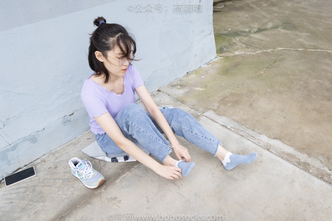 图片[86]-[BoBoSocks袜啵啵]NO.020 熊熊-NB运动鞋、蓝色短棉袜（踩脏）、裸足[150P] – 速更版-美库