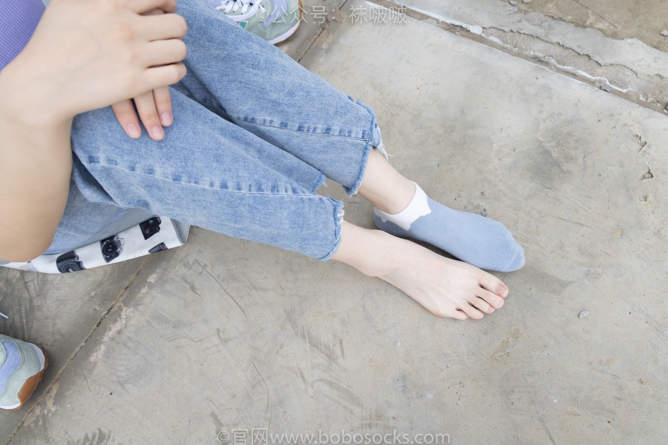 图片[90]-[BoBoSocks袜啵啵]NO.020 熊熊-NB运动鞋、蓝色短棉袜（踩脏）、裸足[150P] – 速更版-美库