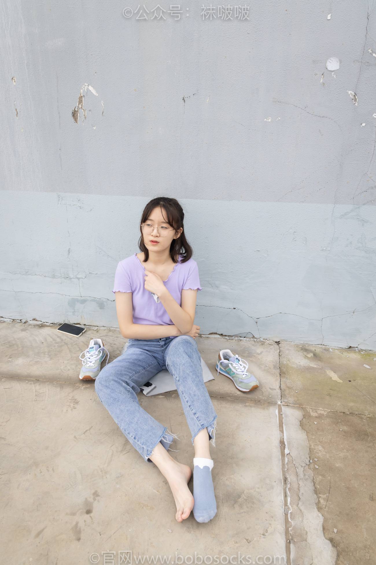 图片[98]-[BoBoSocks袜啵啵]NO.020 熊熊-NB运动鞋、蓝色短棉袜（踩脏）、裸足[150P] – 速更版-美库