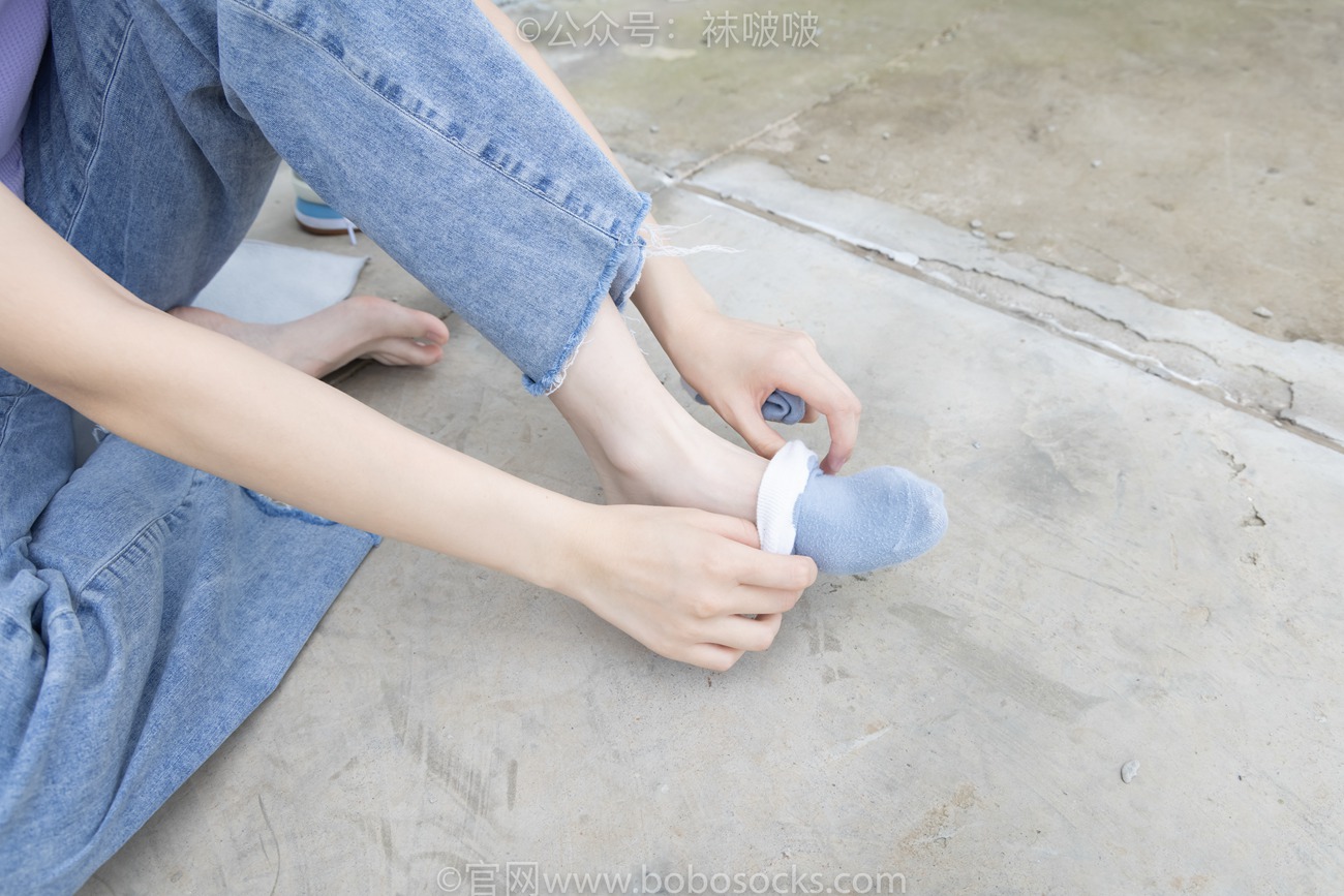 图片[109]-[BoBoSocks袜啵啵]NO.020 熊熊-NB运动鞋、蓝色短棉袜（踩脏）、裸足[150P] – 速更版-美库