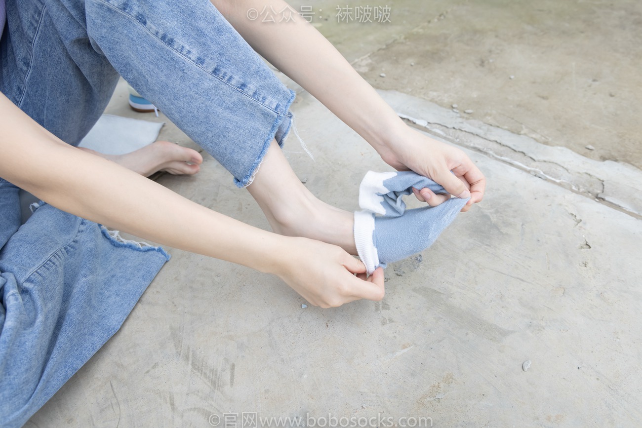 图片[110]-[BoBoSocks袜啵啵]NO.020 熊熊-NB运动鞋、蓝色短棉袜（踩脏）、裸足[150P] – 速更版-美库