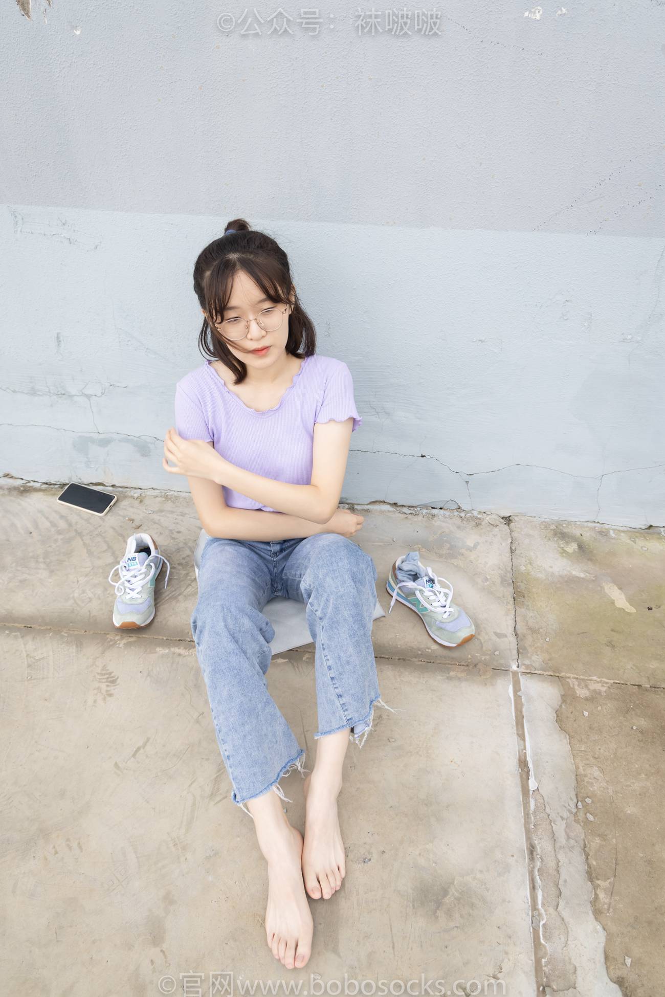 图片[116]-[BoBoSocks袜啵啵]NO.020 熊熊-NB运动鞋、蓝色短棉袜（踩脏）、裸足[150P] – 速更版-美库