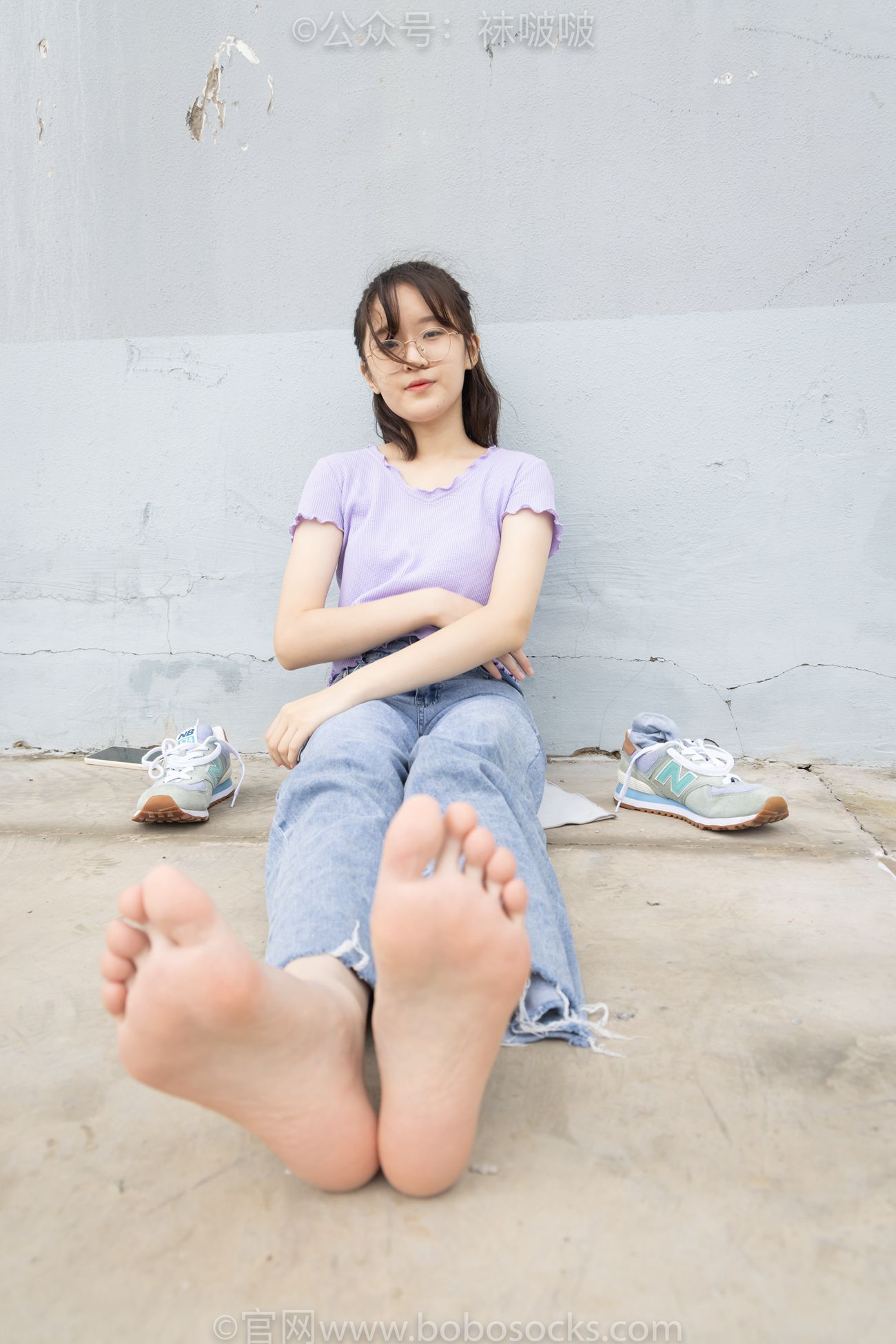 图片[125]-[BoBoSocks袜啵啵]NO.020 熊熊-NB运动鞋、蓝色短棉袜（踩脏）、裸足[150P] – 速更版-美库