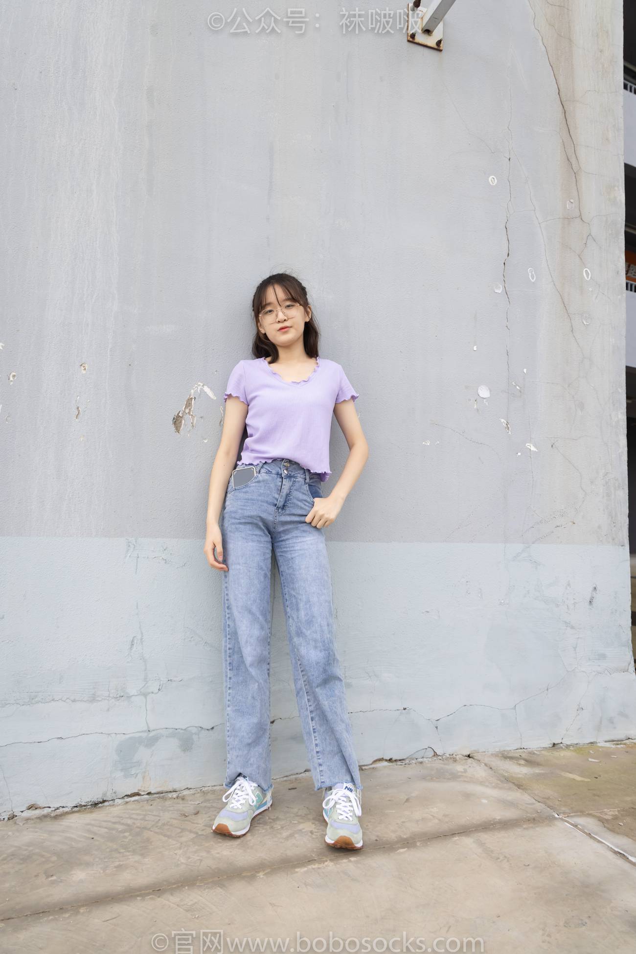 图片[149]-[BoBoSocks袜啵啵]NO.020 熊熊-NB运动鞋、蓝色短棉袜（踩脏）、裸足[150P] – 速更版-美库