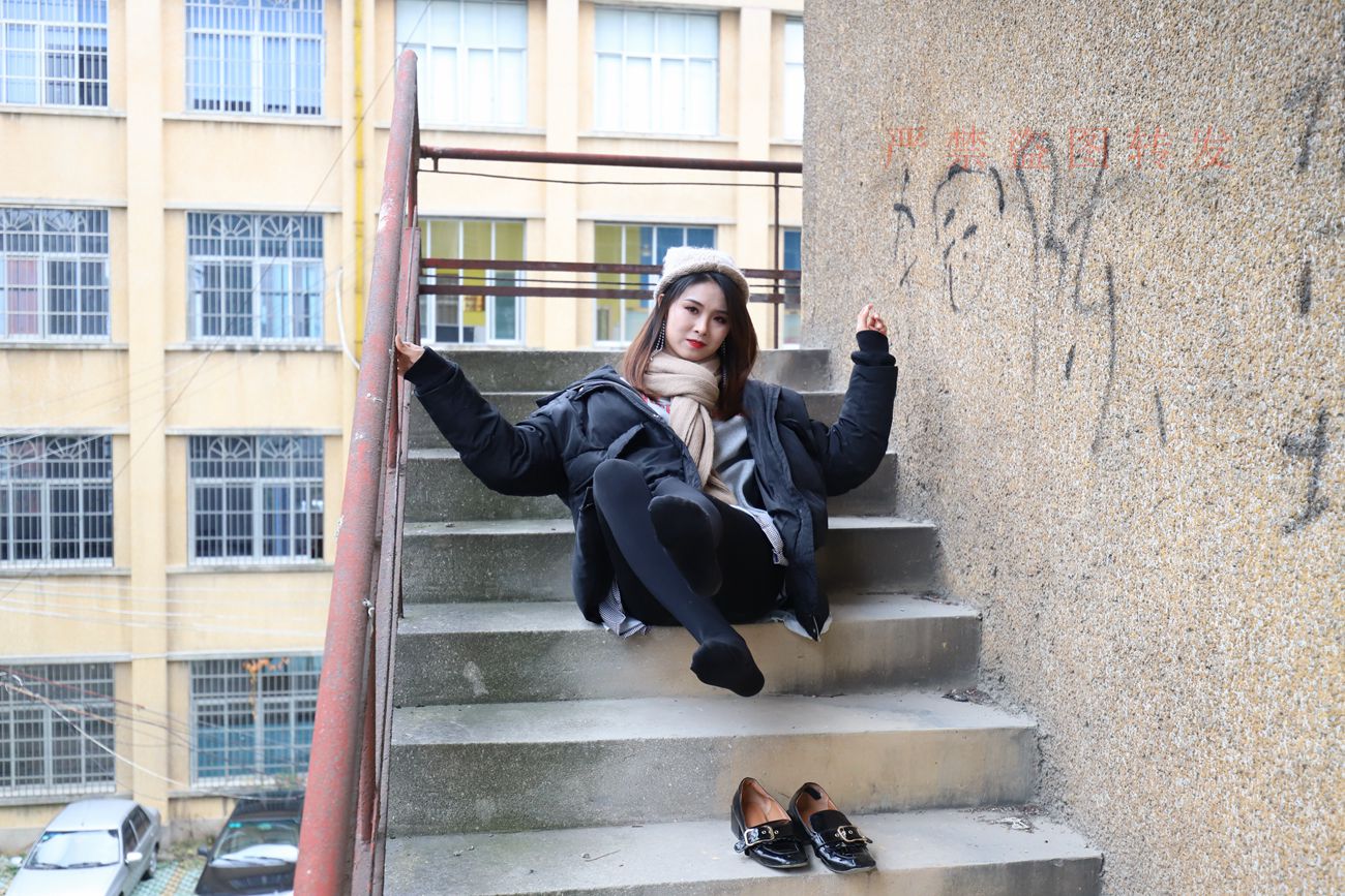 图片[17]-大西瓜爱牙膏-2018 3月活动 模特1（一） 黑厚 (2)[168P] – 速更版-美库