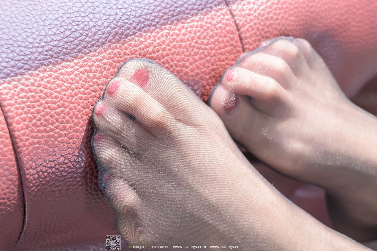 图片[82]-[SSA丝社]超清写真 NO.367 茵茵阳光下的真实黑丝(下)[131P] – 速更版-美库