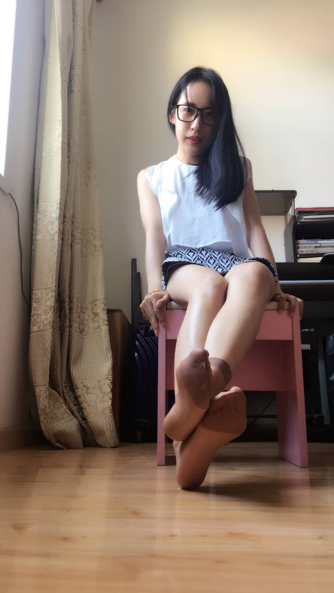 图片[14]-学妹校园寝室短丝系列029期 牛牛[85P] – 速更版-美库