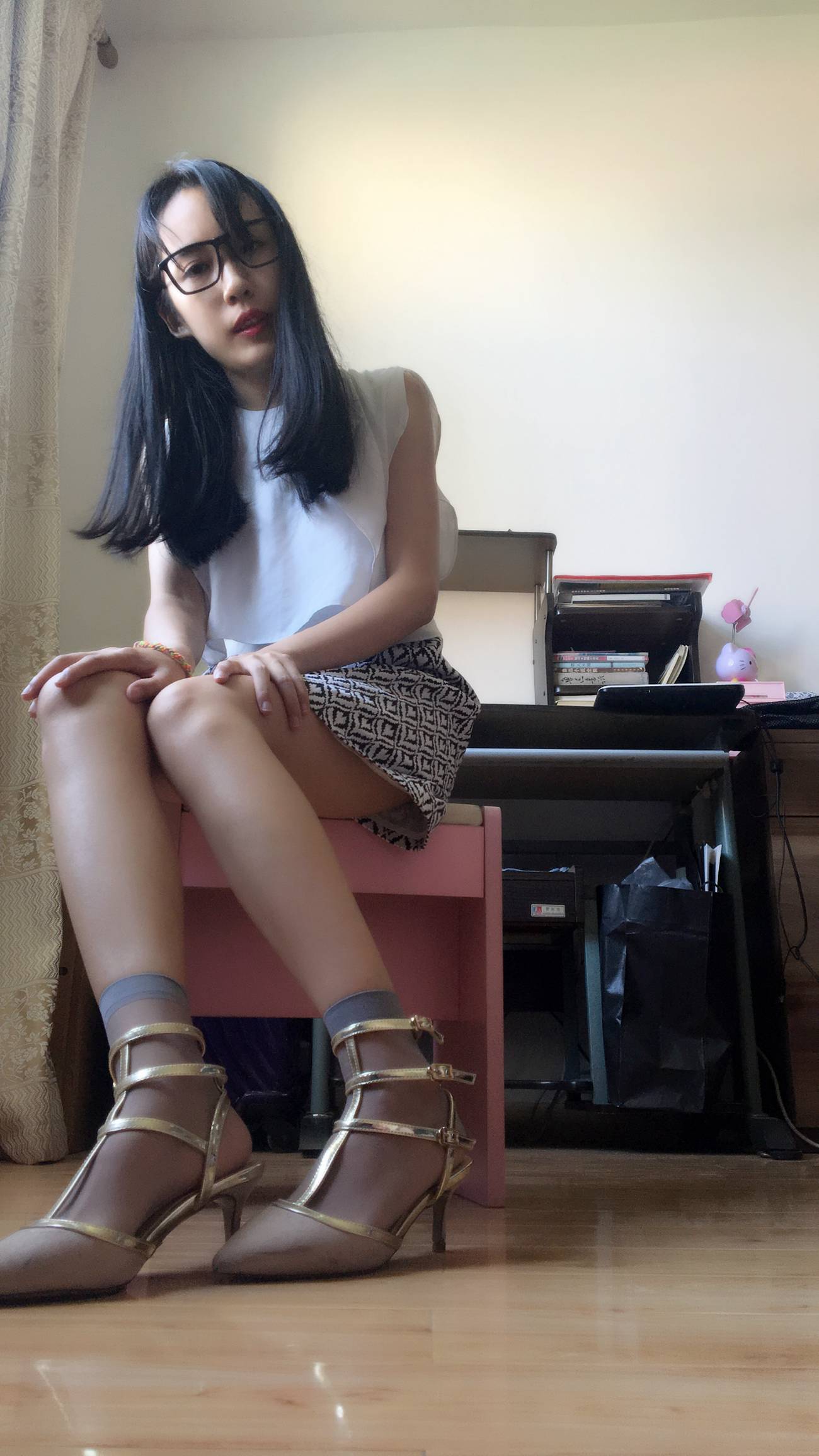 图片[22]-学妹校园寝室短丝系列029期 牛牛[85P] – 速更版-美库