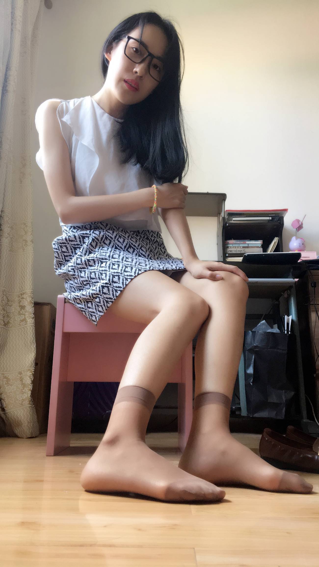 图片[41]-学妹校园寝室短丝系列029期 牛牛[85P] – 速更版-美库