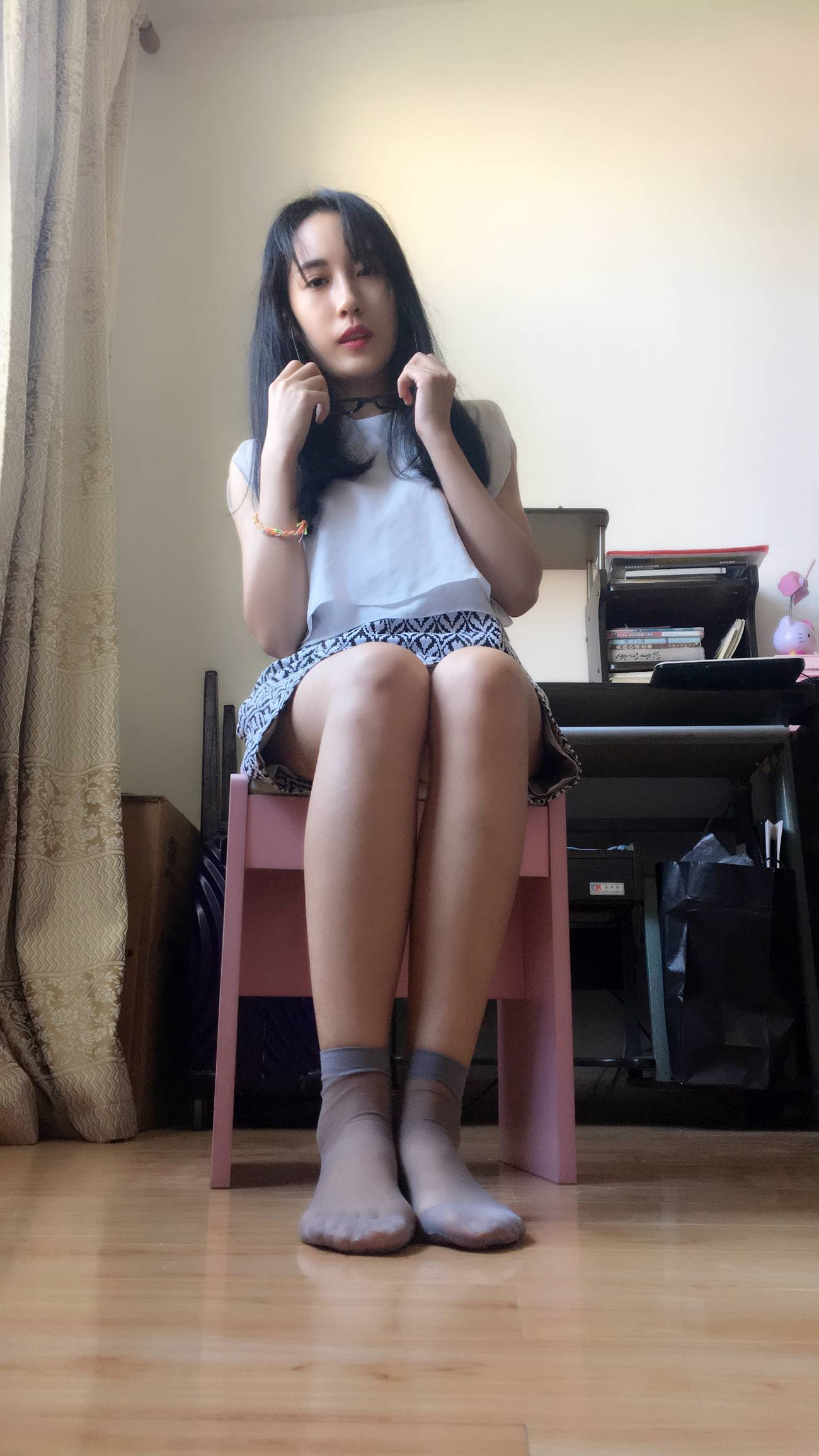 图片[70]-学妹校园寝室短丝系列029期 牛牛[85P] – 速更版-美库